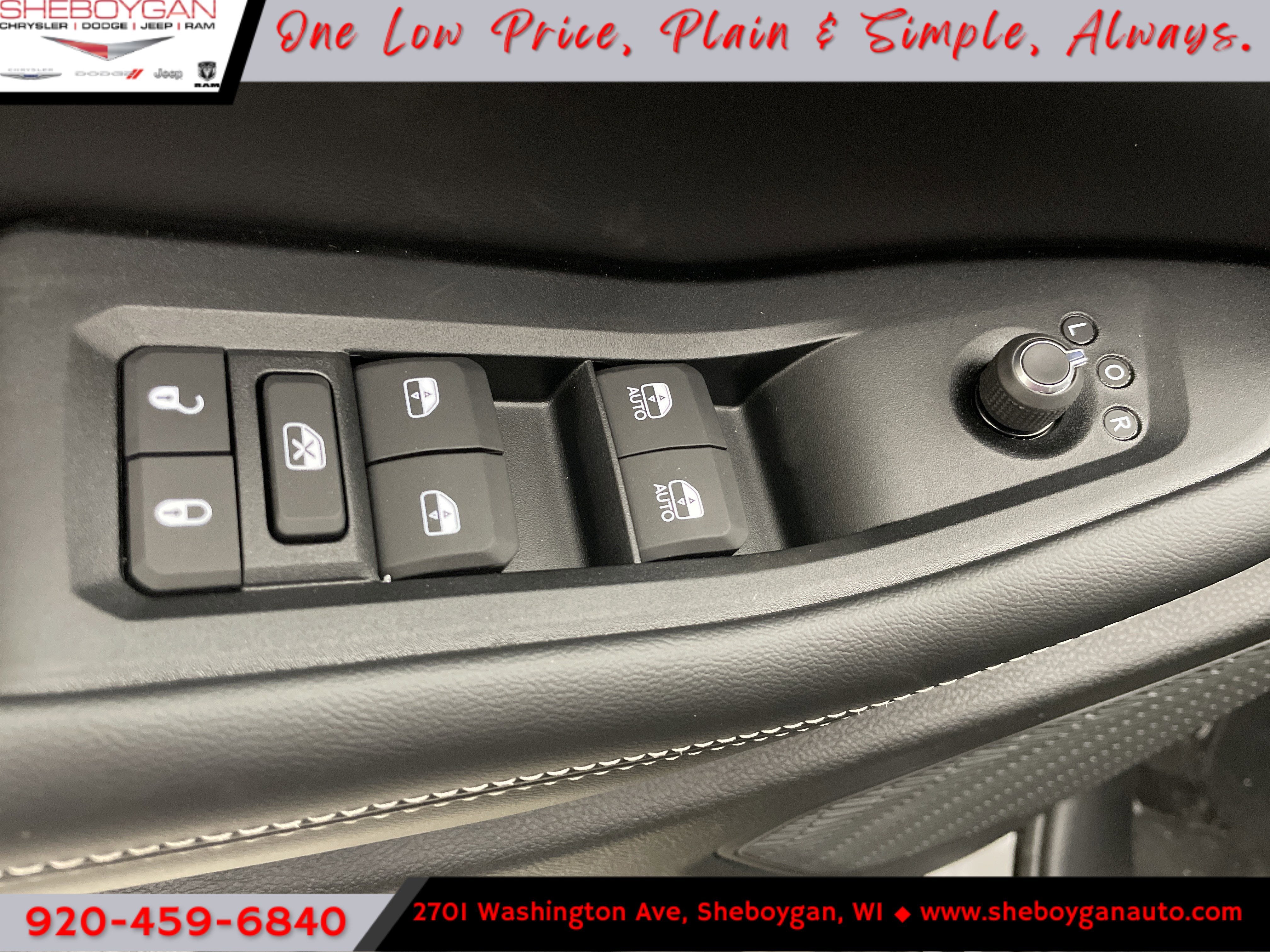 2026 Jeep Grand Cherokee GRAND CHEROKEE LAREDO X 4X4