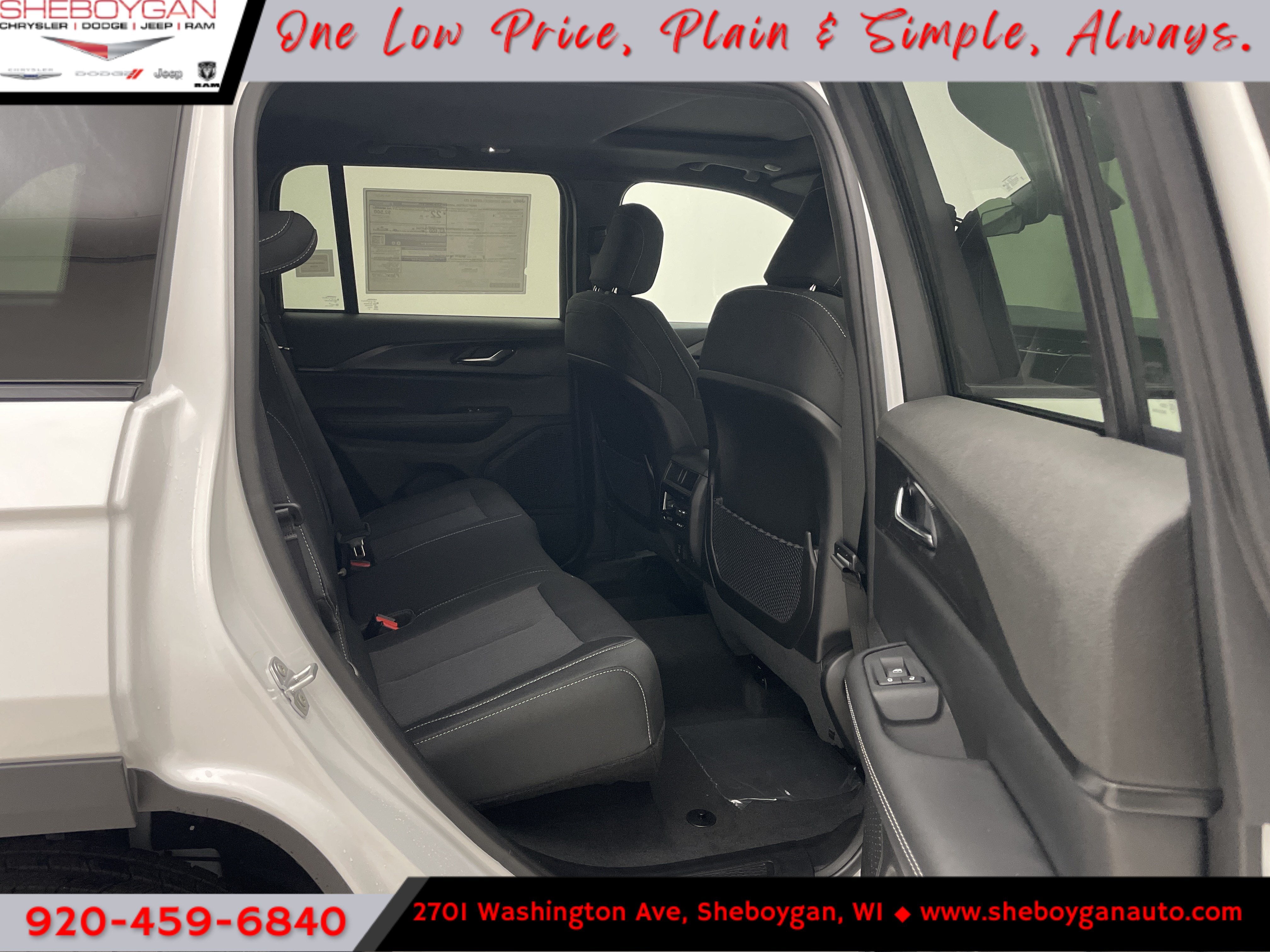 2027 Jeep Grand Cherokee Laredo X