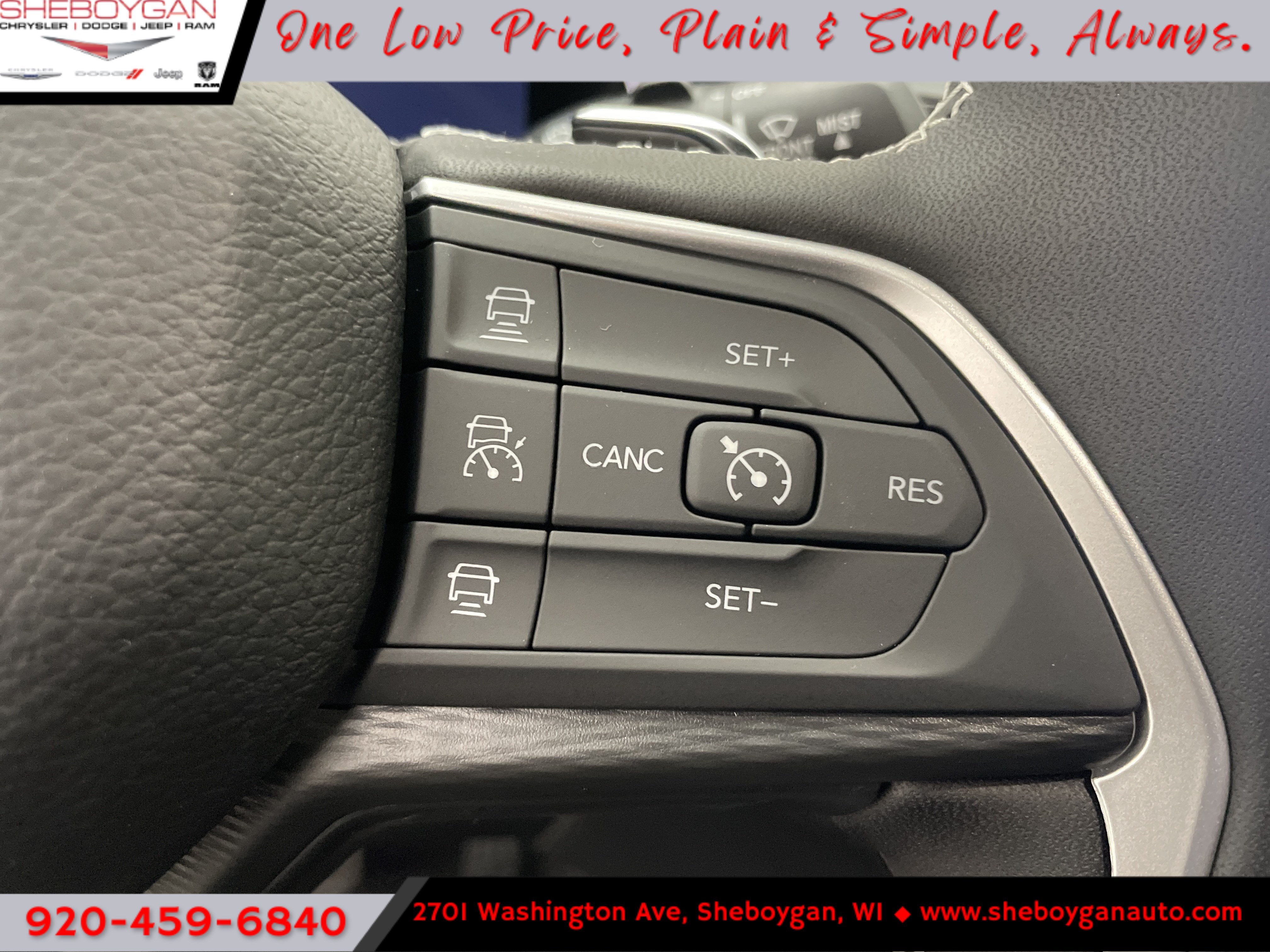 2027 Jeep Grand Cherokee GRAND CHEROKEE LAREDO X 4X4