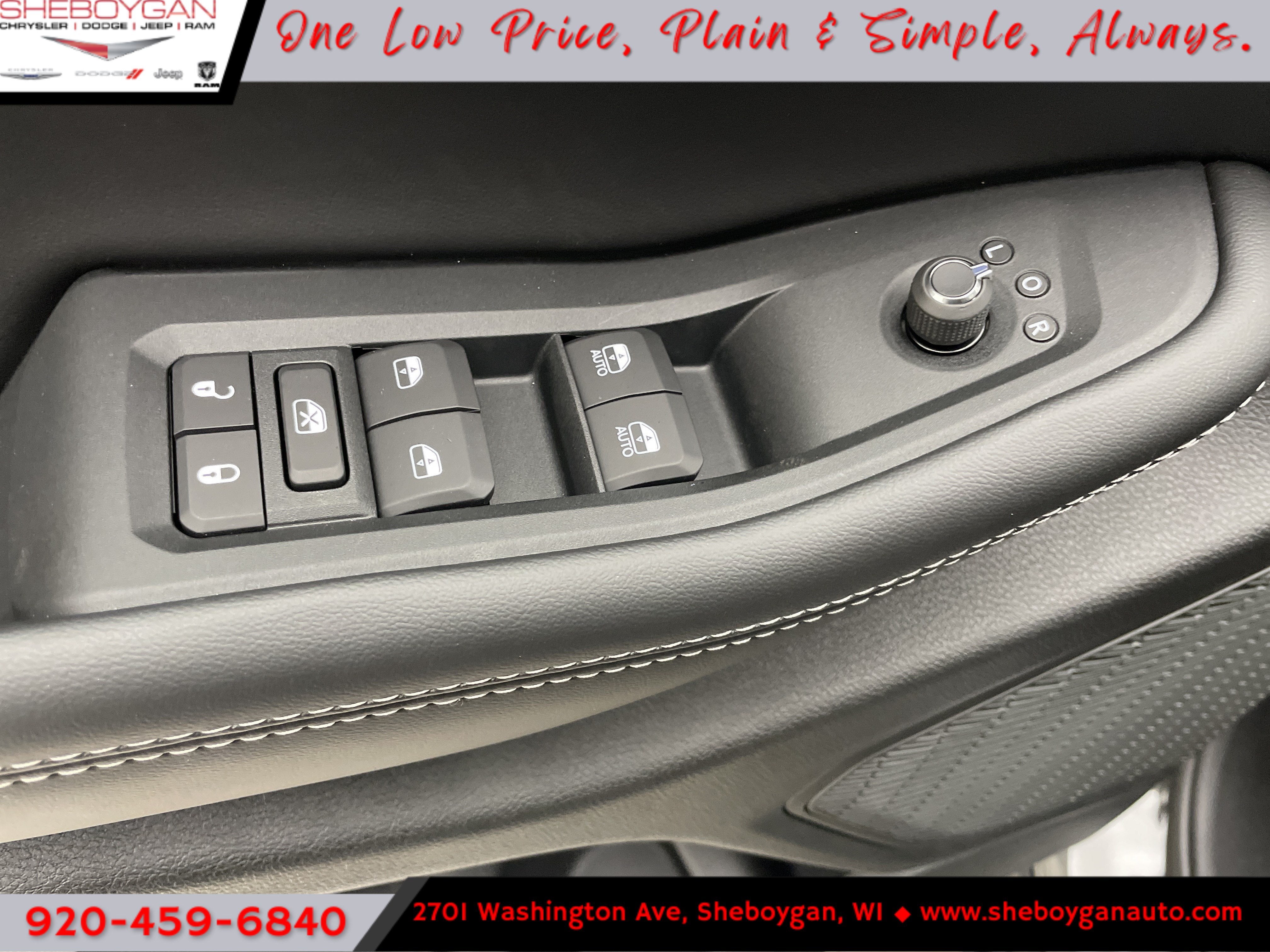 2027 Jeep Grand Cherokee GRAND CHEROKEE LAREDO X 4X4