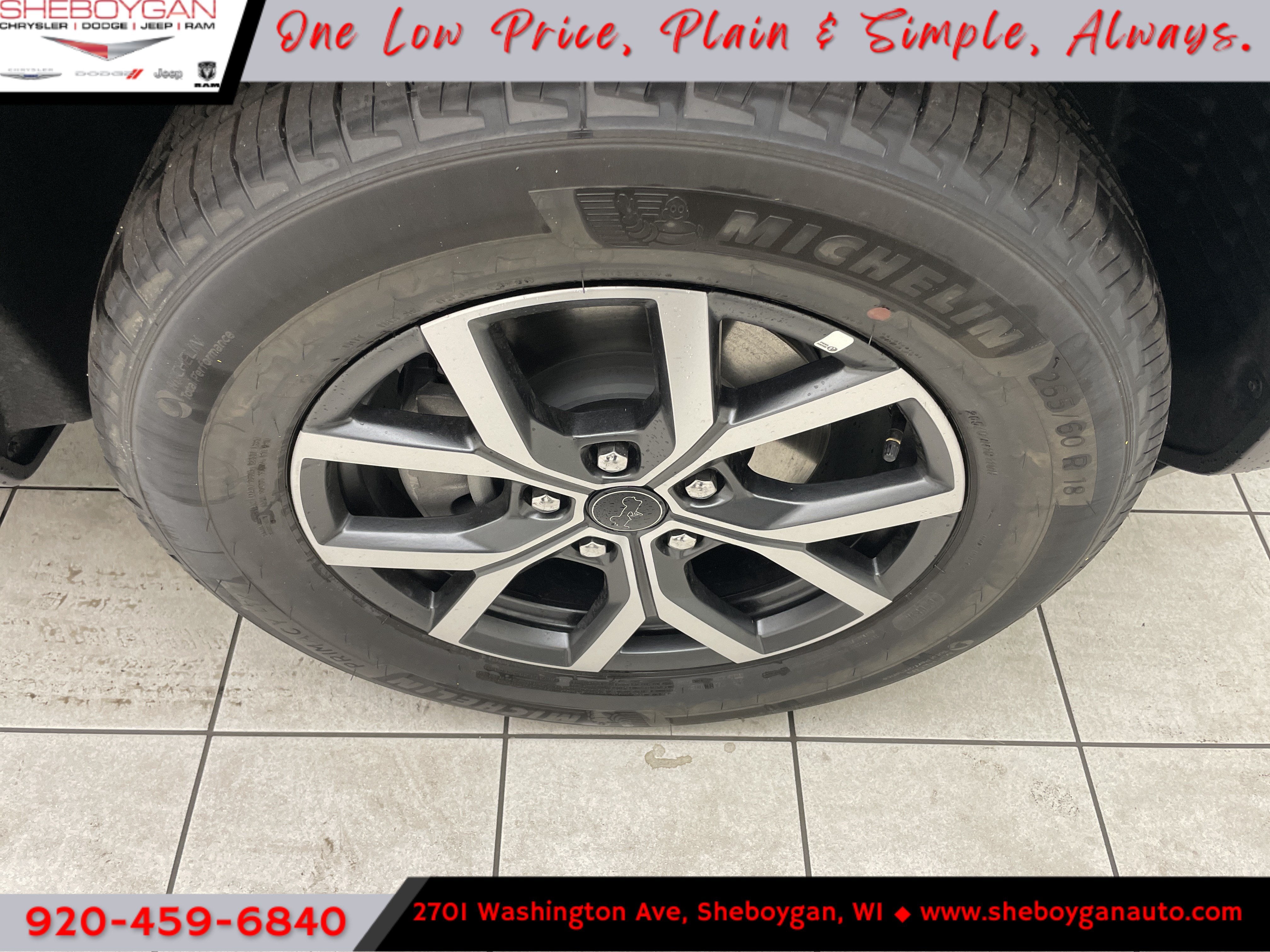 2027 Jeep Grand Cherokee GRAND CHEROKEE LAREDO X 4X4