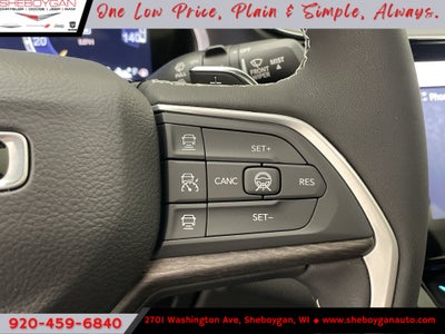 2027 Jeep Grand Cherokee Laredo Altitude