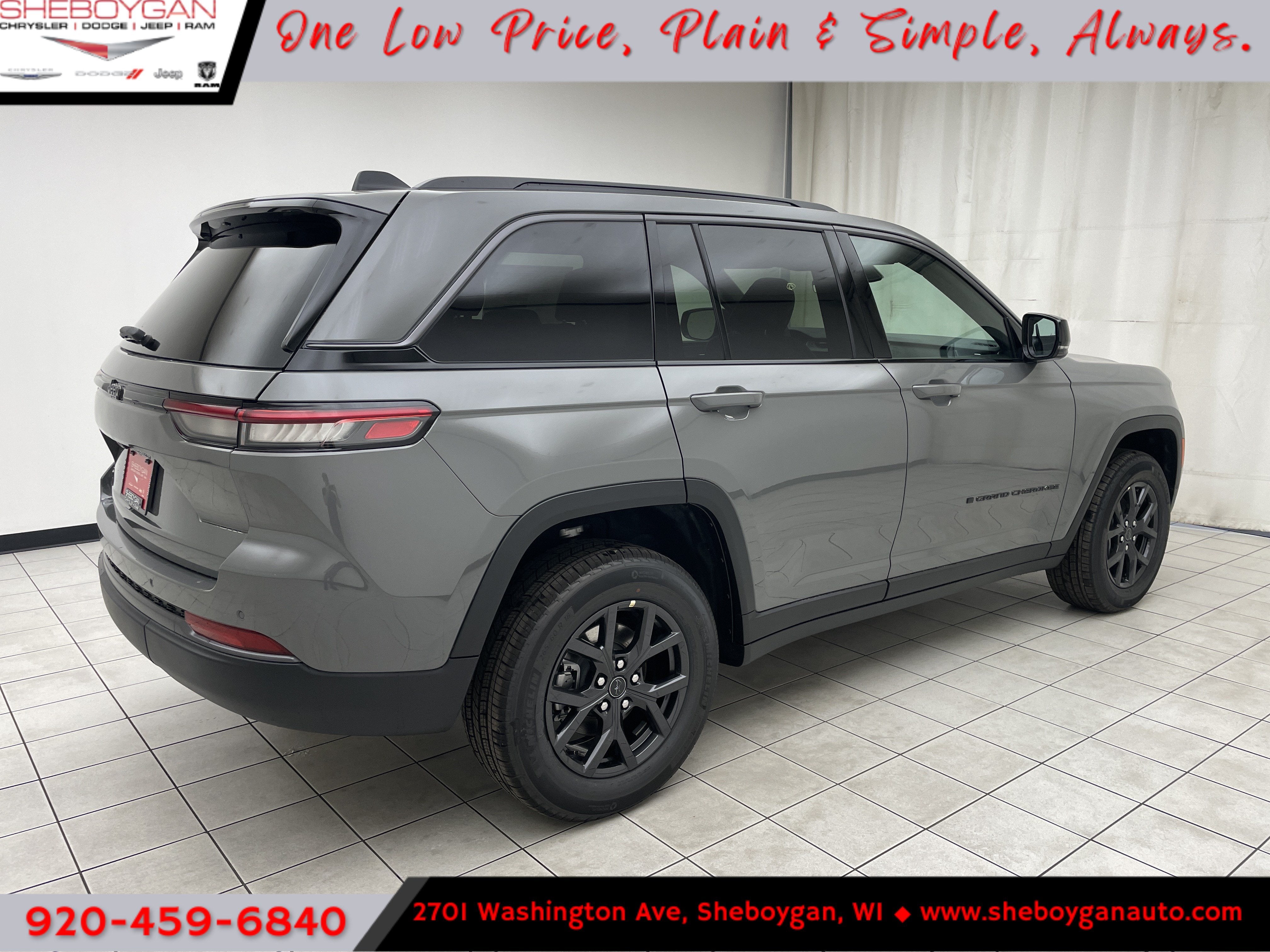 2027 Jeep Grand Cherokee Laredo Altitude
