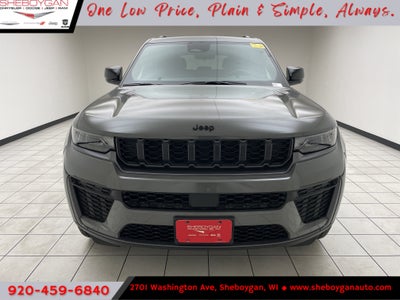 2027 Jeep Grand Cherokee Laredo Altitude