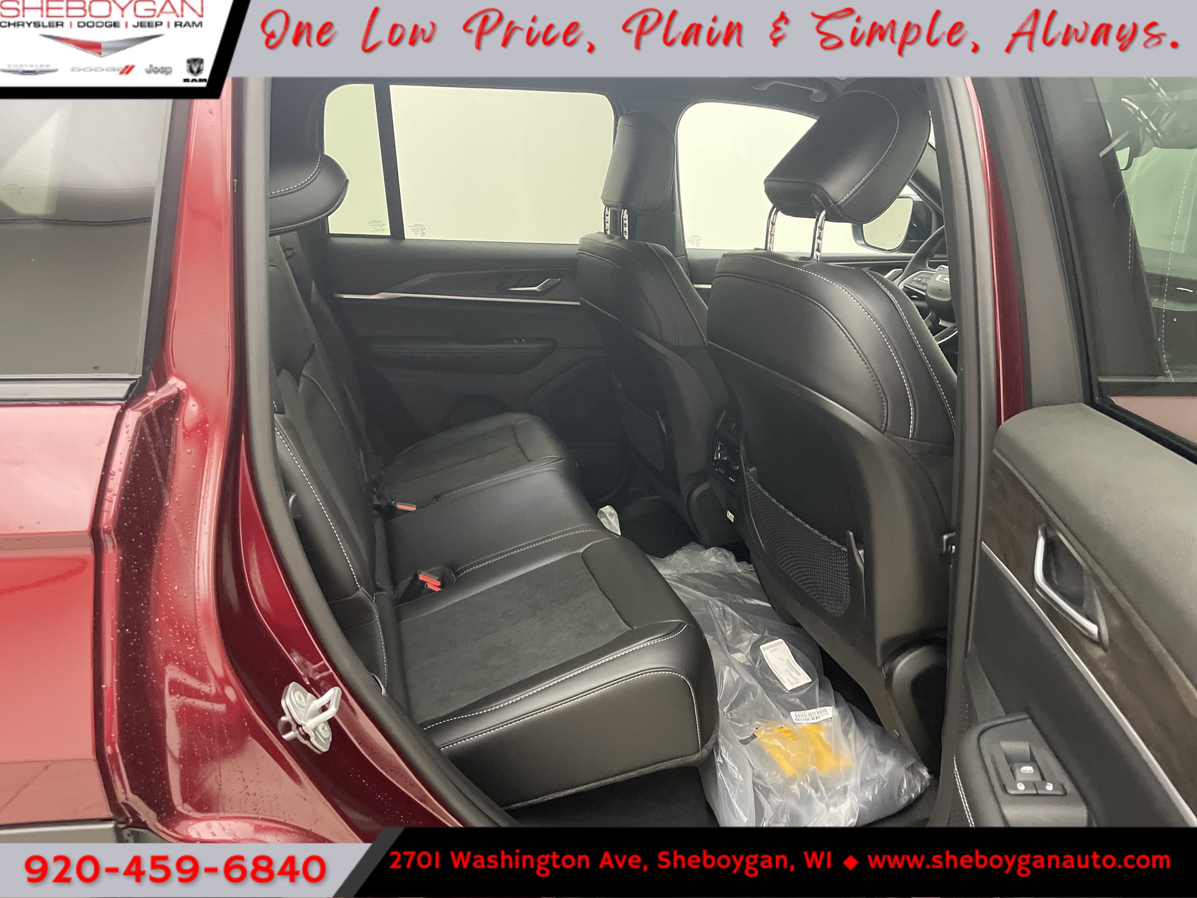 2026 Jeep Grand Cherokee GRAND CHEROKEE LAREDO ALTITUDE 4X4