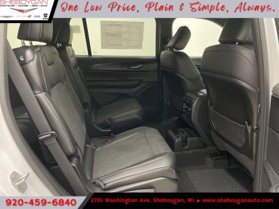 2025 Jeep Grand Cherokee GRAND CHEROKEE L ALTITUDE 4X4