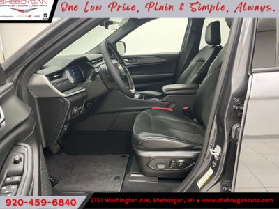 2025 Jeep Grand Cherokee GRAND CHEROKEE L ALTITUDE X 4X4