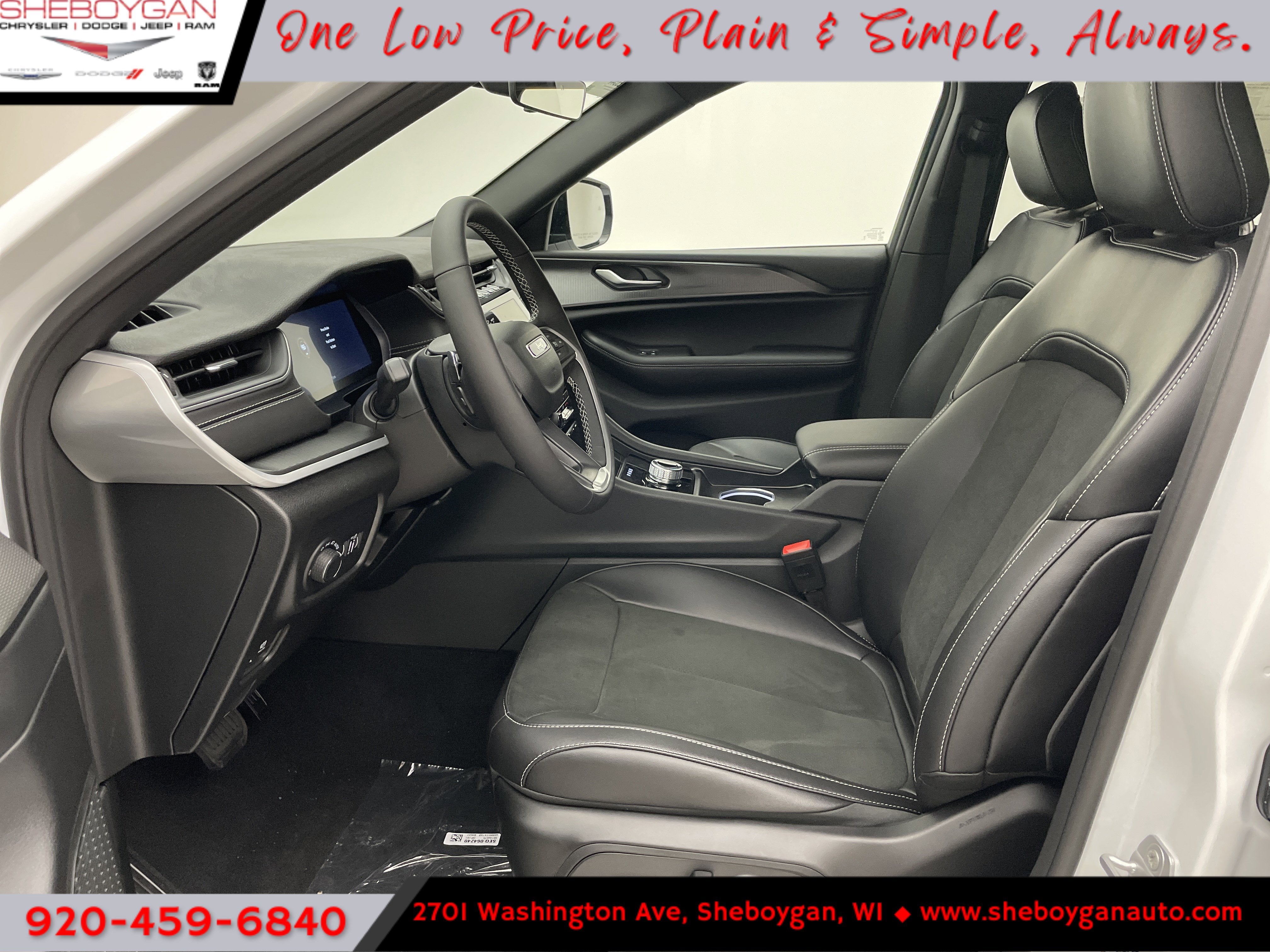 2025 Jeep Grand Cherokee GRAND CHEROKEE L ALTITUDE 4X4