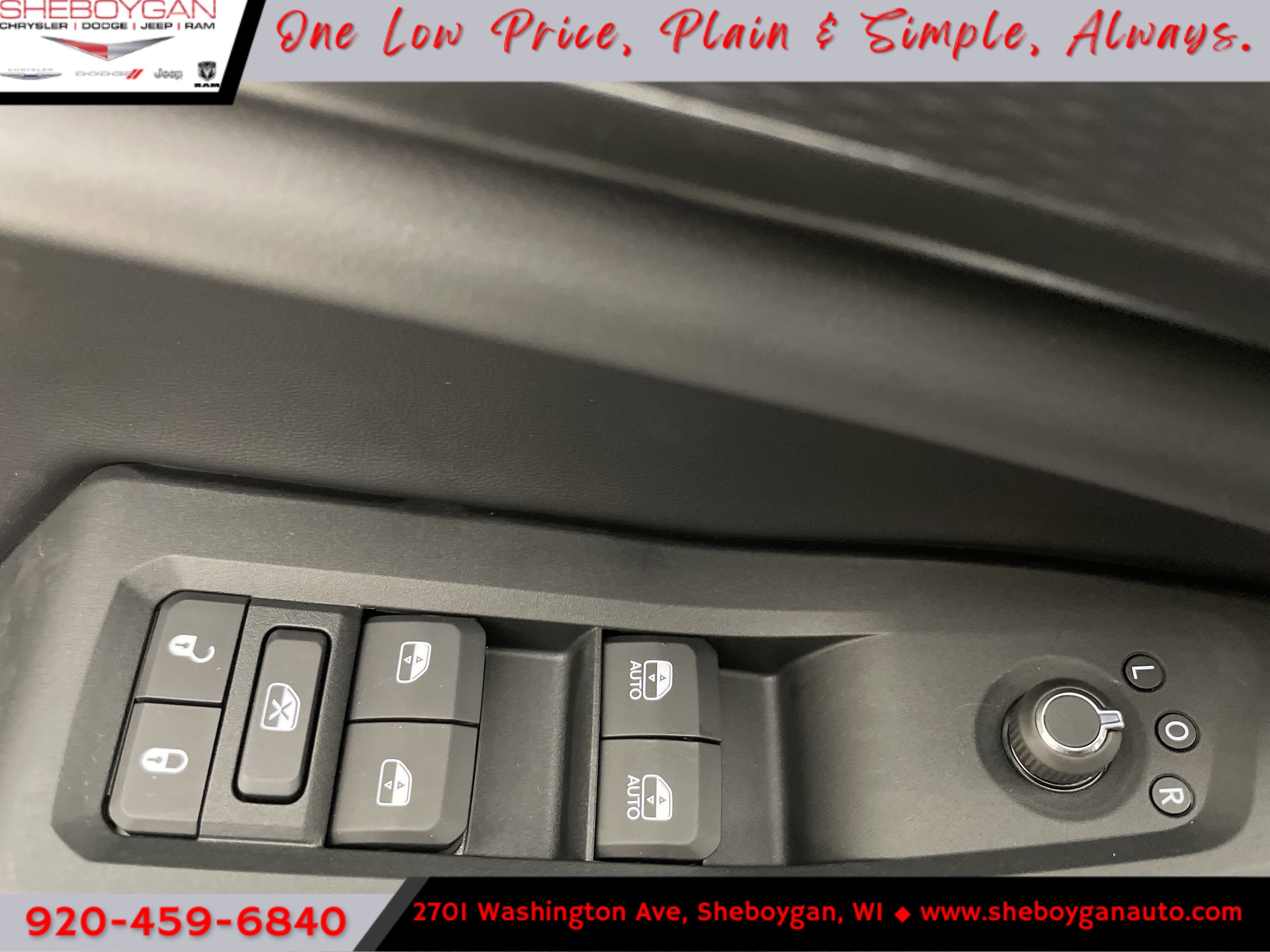 2025 Jeep Grand Cherokee GRAND CHEROKEE L ALTITUDE 4X4