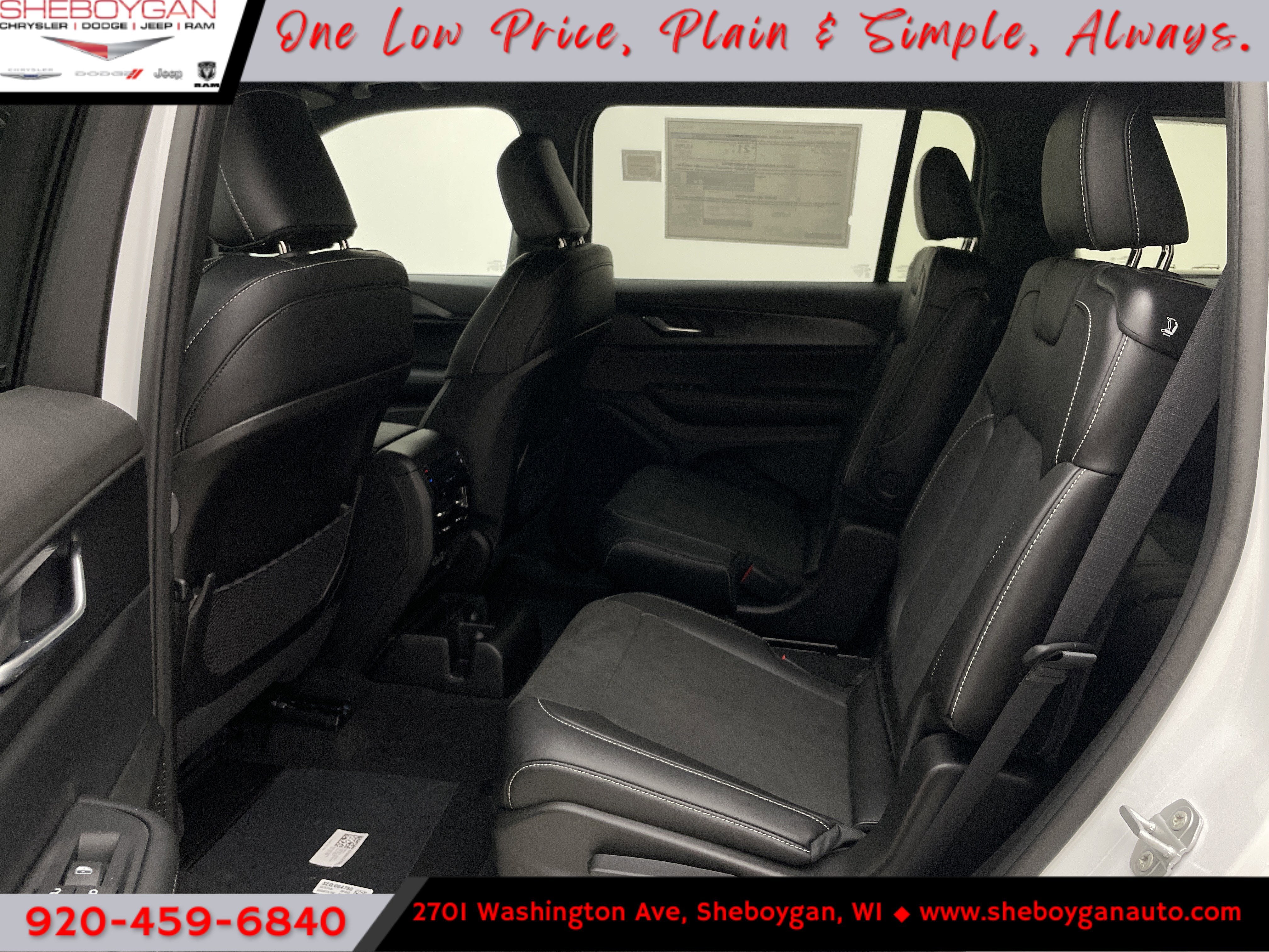 2025 Jeep Grand Cherokee GRAND CHEROKEE L ALTITUDE 4X4