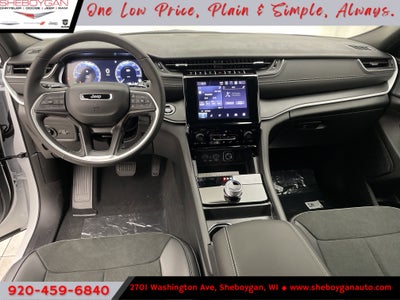 2025 Jeep Grand Cherokee GRAND CHEROKEE L ALTITUDE 4X4