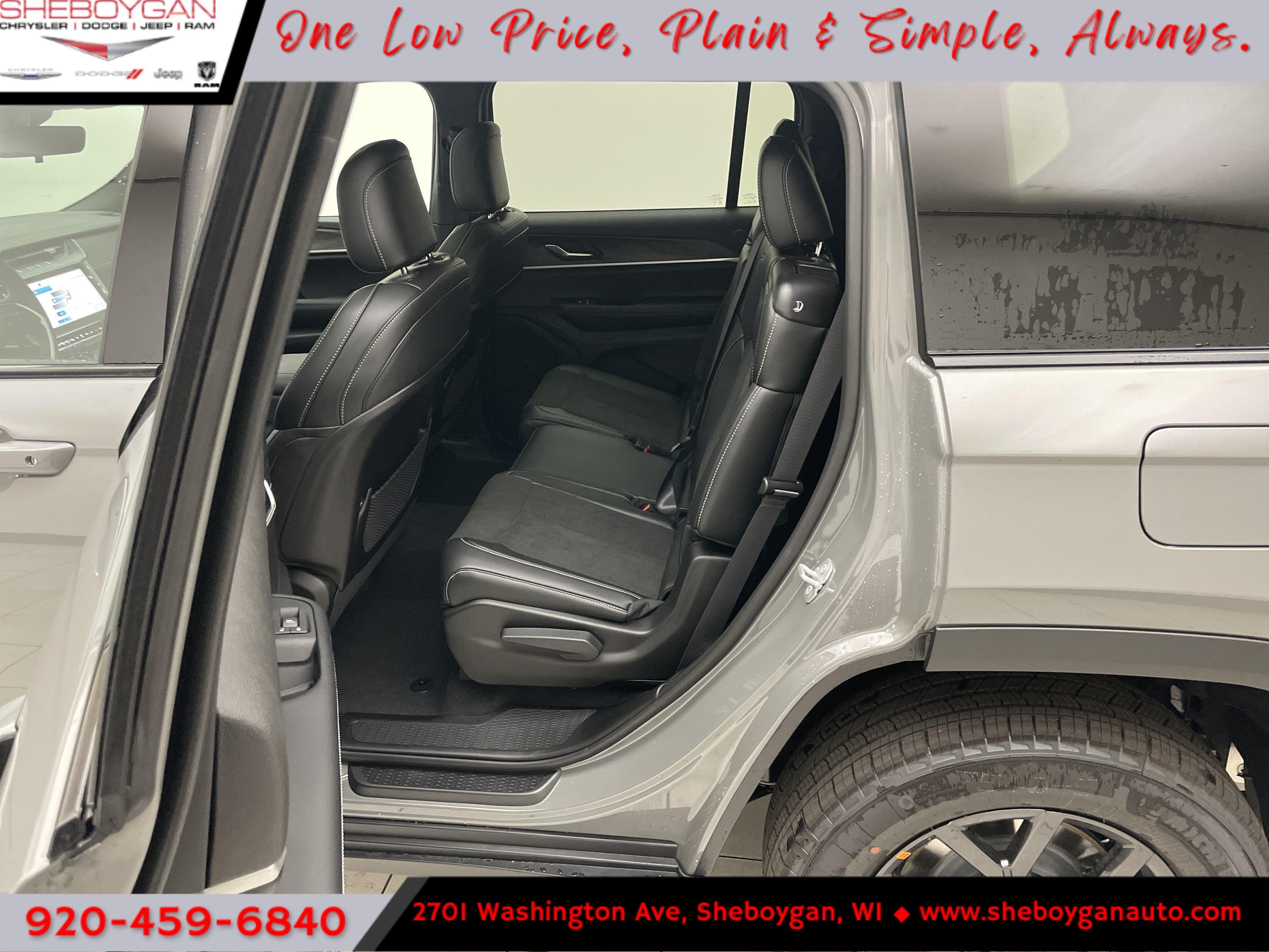 2027 Jeep Grand Cherokee GRAND CHEROKEE L LAREDO ALTITUDE 4X4