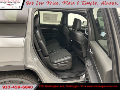 2027 Jeep Grand Cherokee GRAND CHEROKEE L LAREDO ALTITUDE 4X4