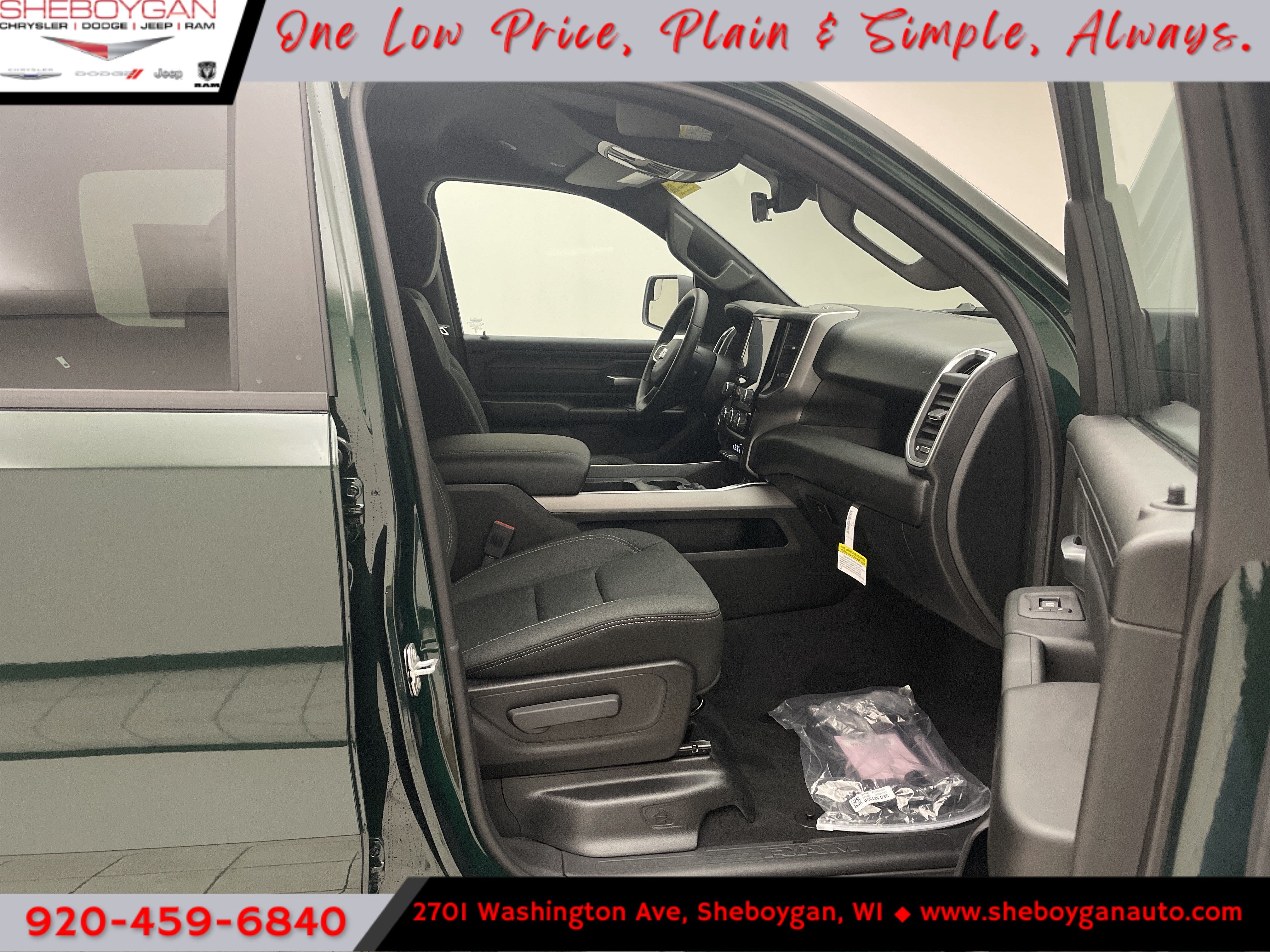 2026 RAM Ram 1500 RAM 1500 EXPRESS CREW CAB 4X4 5'7' BOX