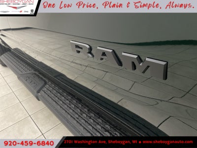2026 RAM Ram 1500 RAM 1500 EXPRESS CREW CAB 4X4 5'7' BOX