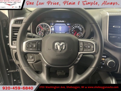 2026 RAM Ram 1500 RAM 1500 EXPRESS CREW CAB 4X4 5'7' BOX