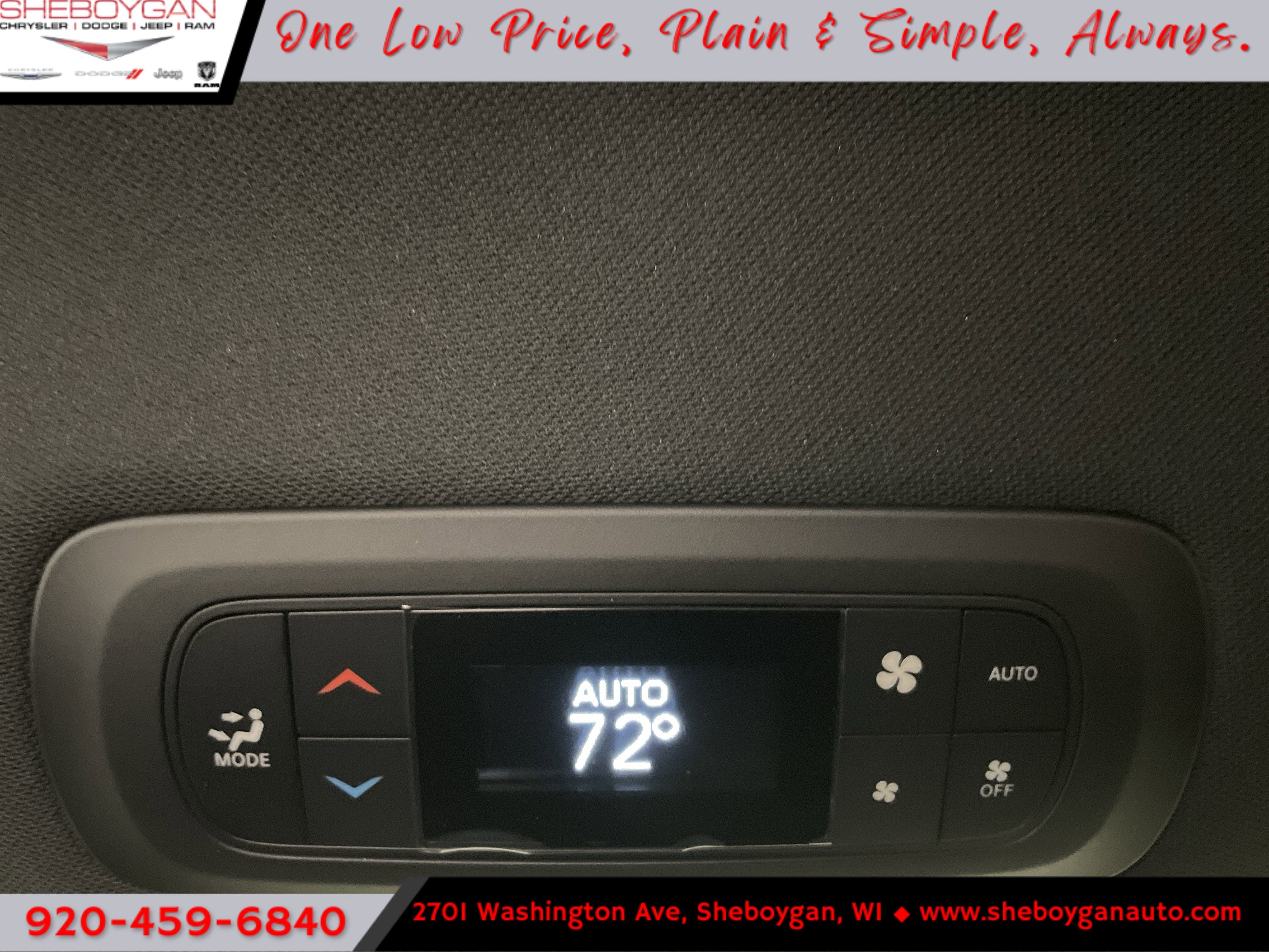 2026 Chrysler Voyager VOYAGER LX