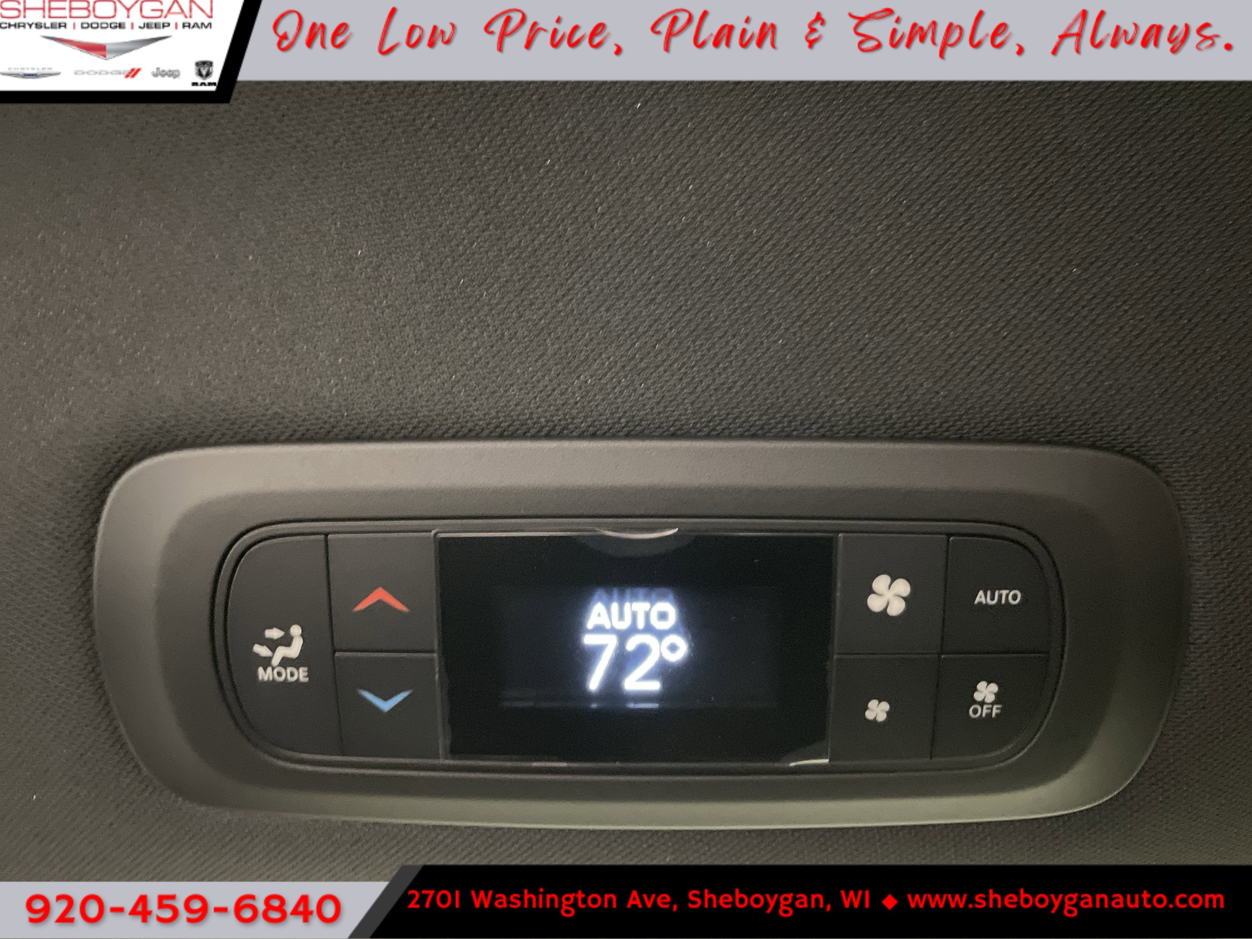 2026 Chrysler Voyager VOYAGER LX