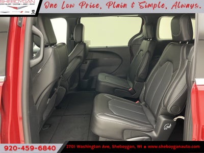 2026 Chrysler Pacifica PACIFICA SELECT AWD