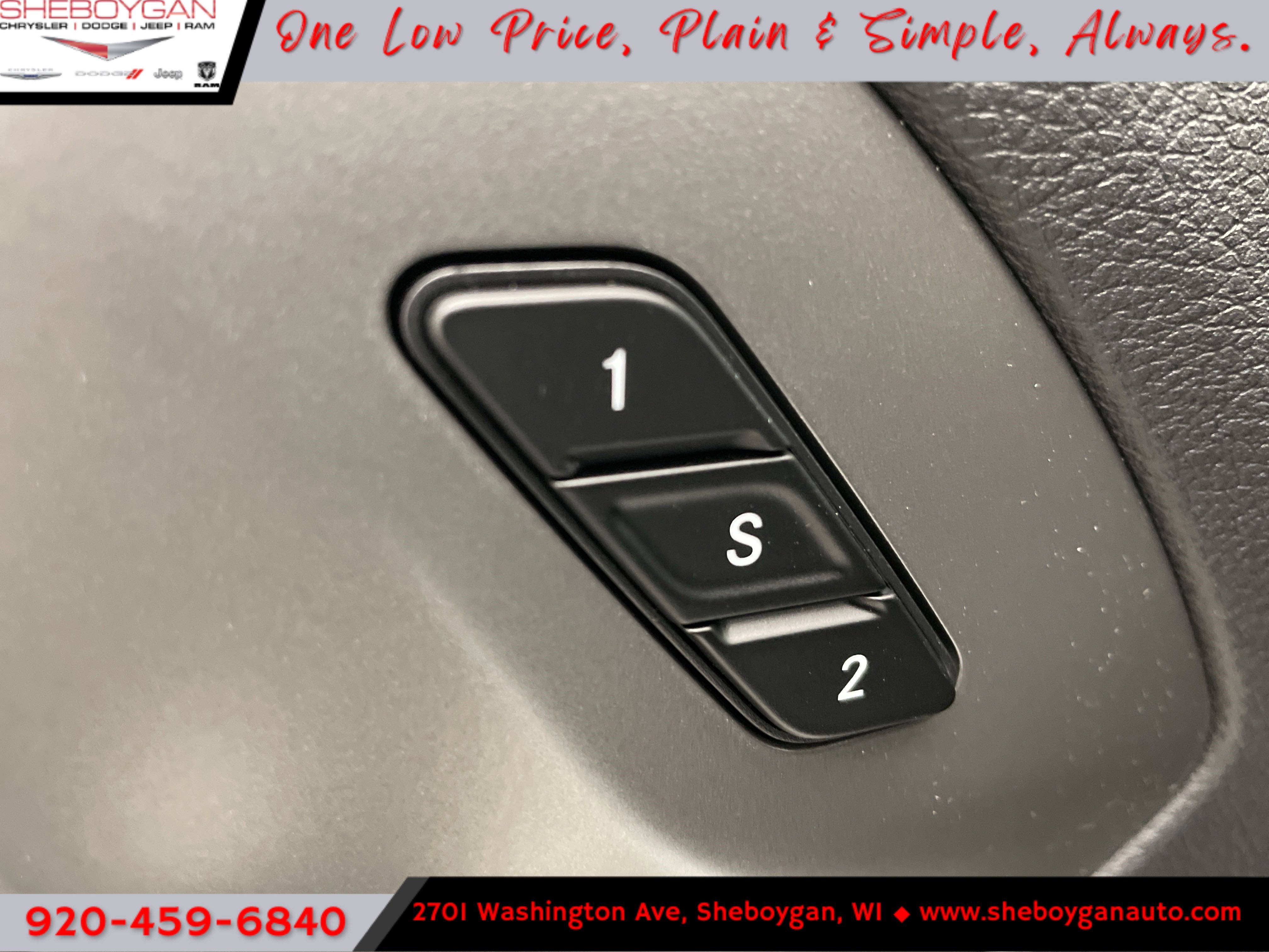 2025 Chrysler Pacifica PACIFICA SELECT AWD