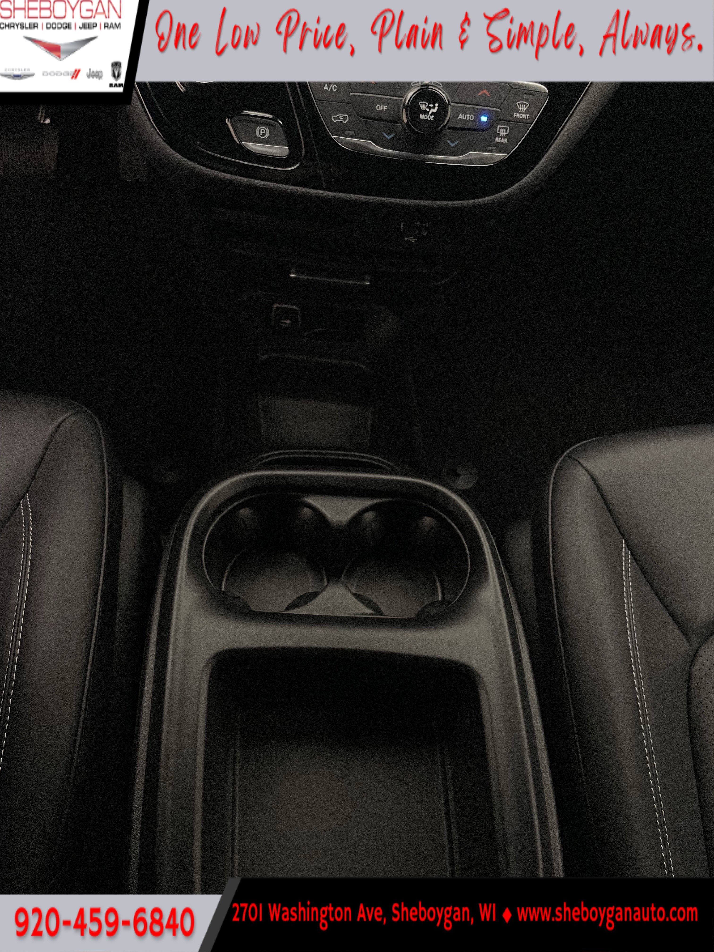 2026 Chrysler Pacifica PACIFICA SELECT AWD