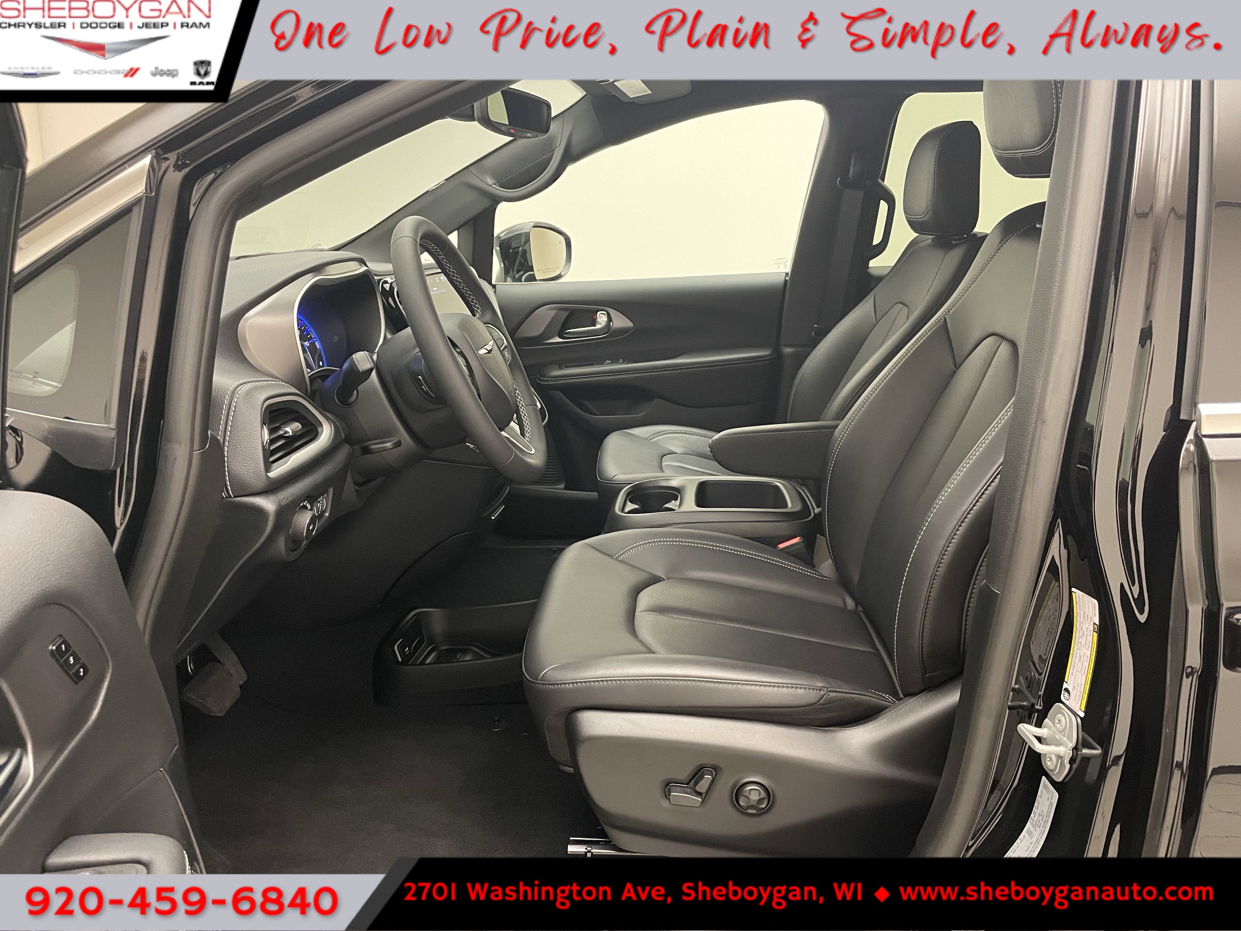 2026 Chrysler Pacifica PACIFICA SELECT AWD
