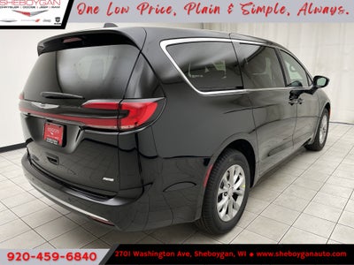 2026 Chrysler Pacifica PACIFICA SELECT AWD