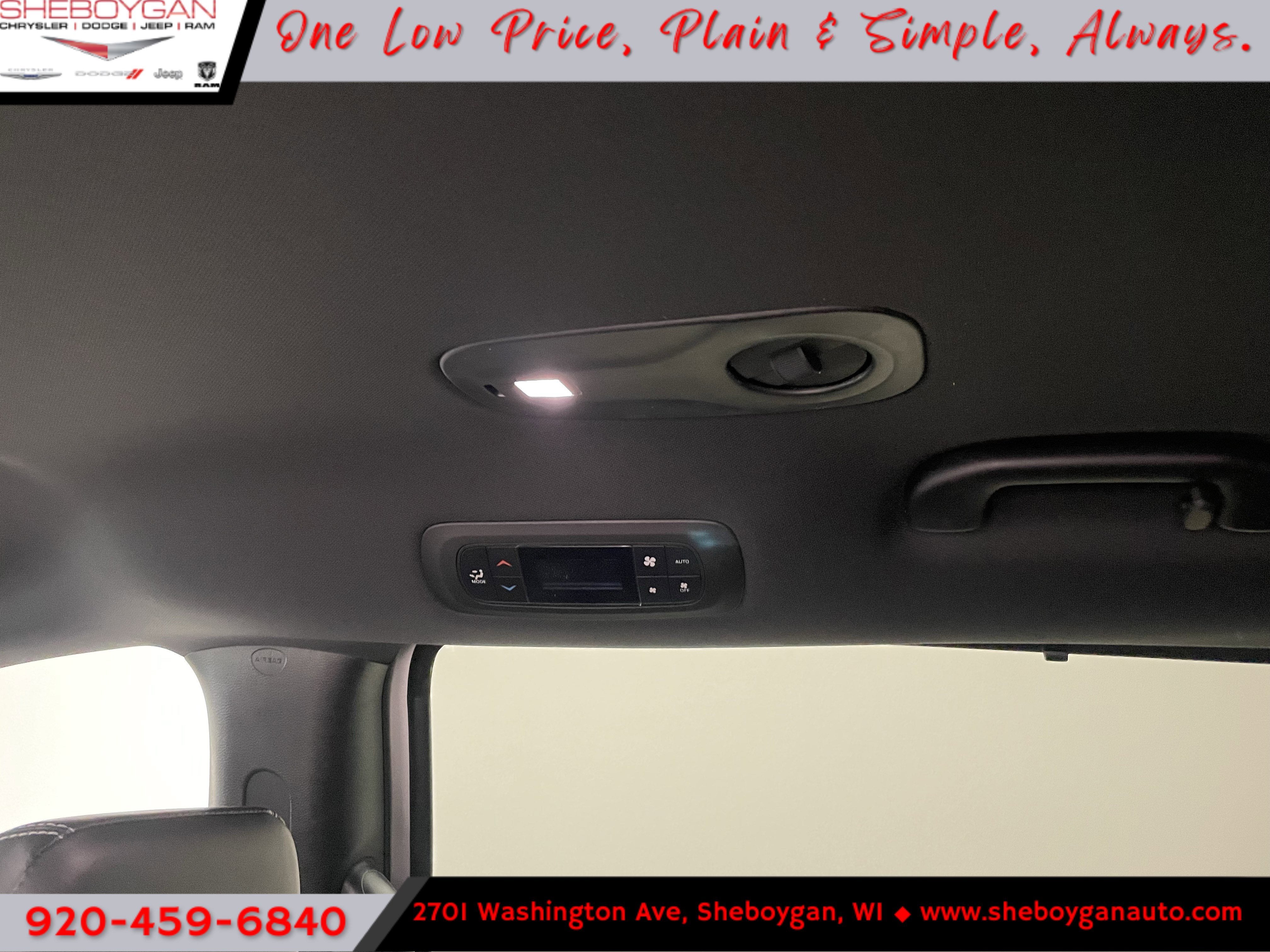2027 Chrysler Pacifica PACIFICA SELECT AWD