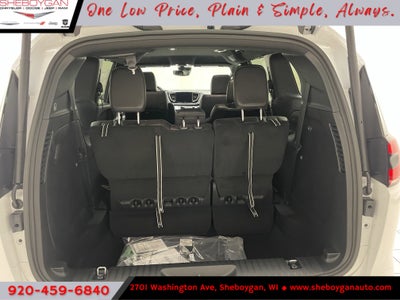 2027 Chrysler Pacifica PACIFICA SELECT AWD