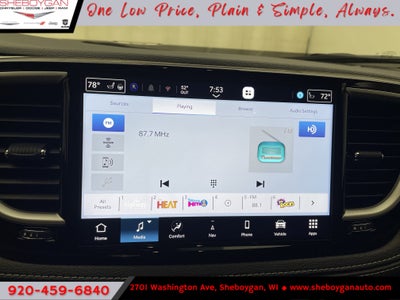 2027 Chrysler Pacifica PACIFICA SELECT AWD