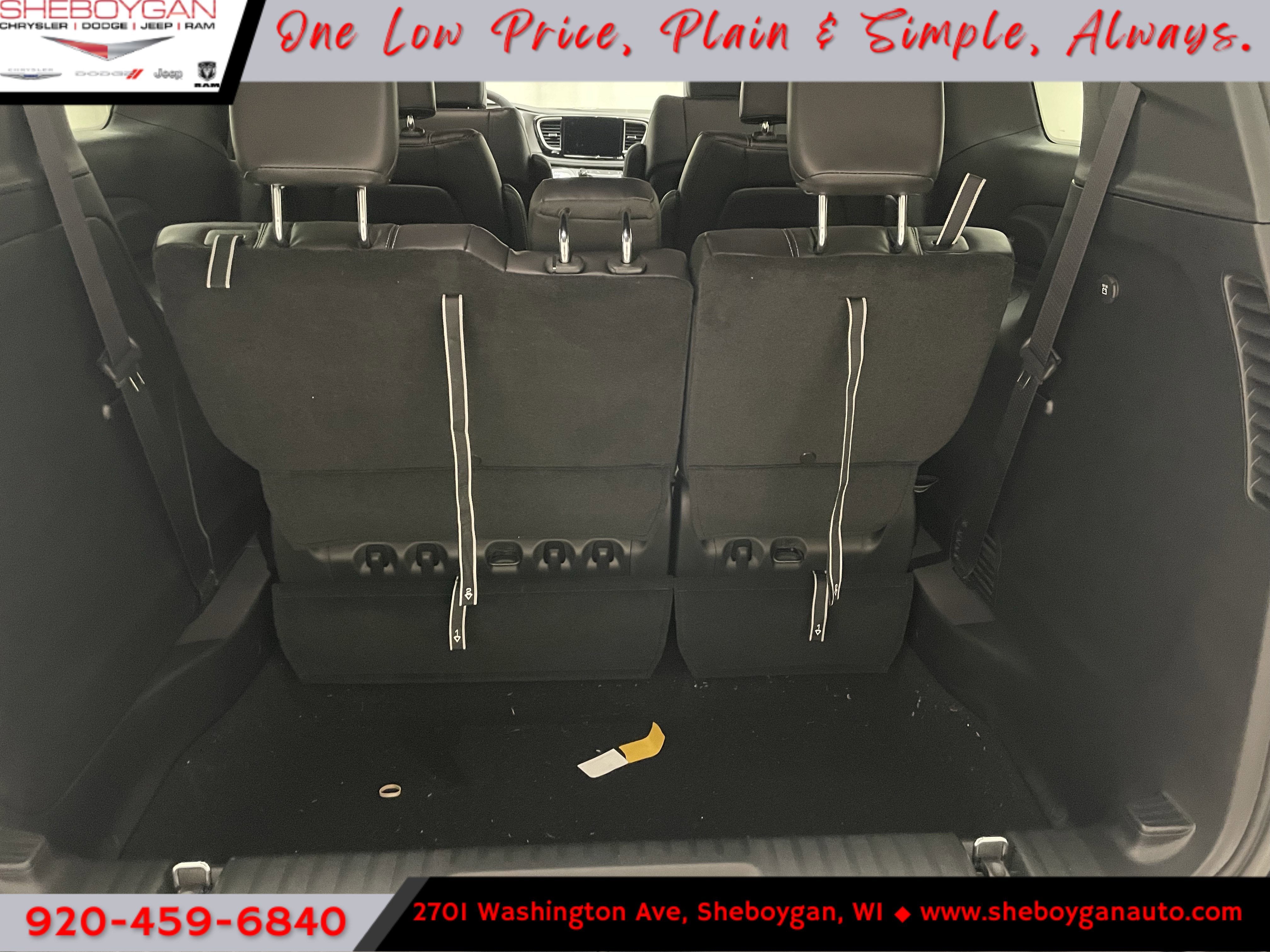 2027 Chrysler Pacifica PACIFICA SELECT AWD