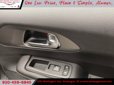 2027 Chrysler Pacifica PACIFICA SELECT AWD