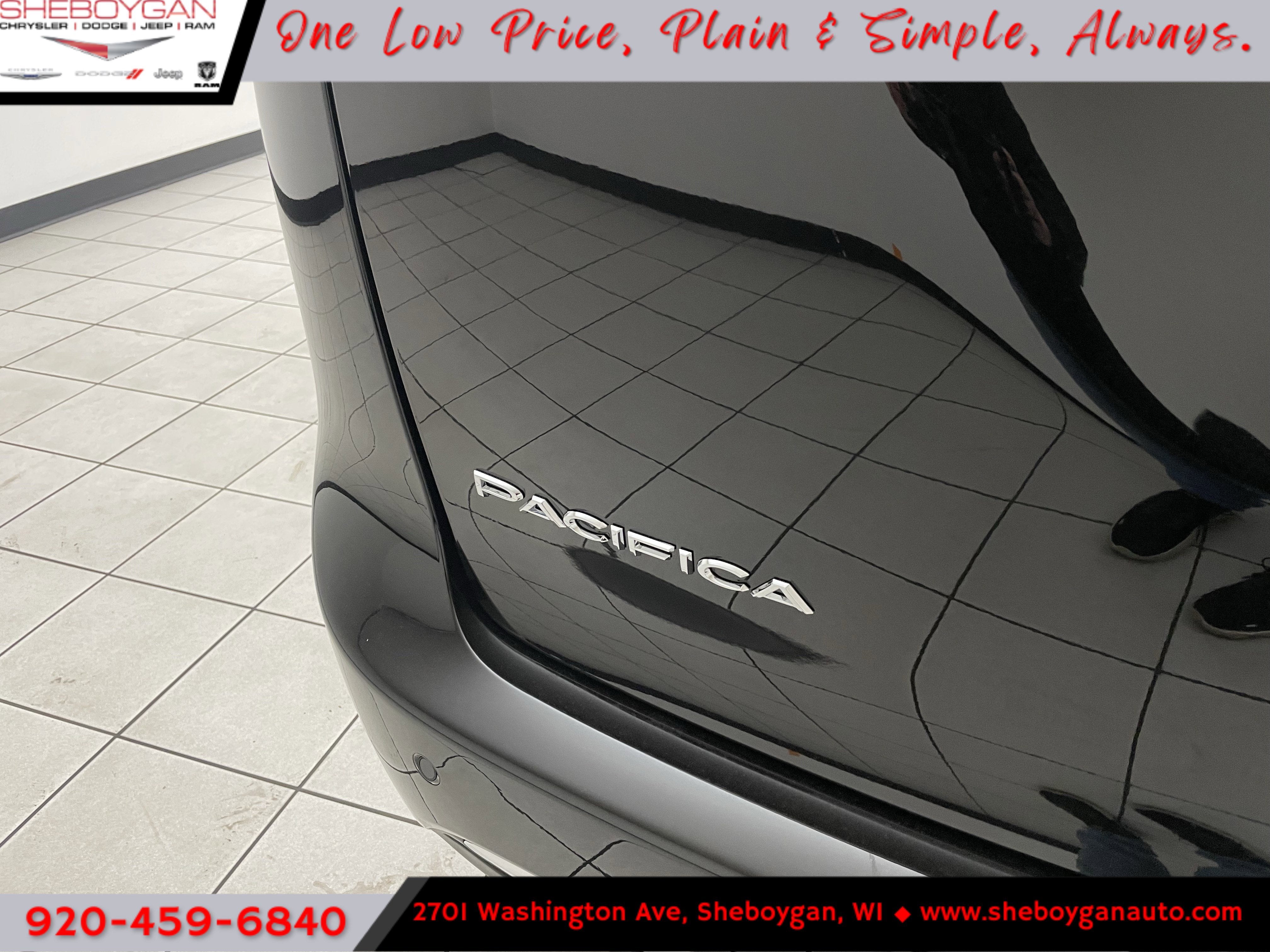 2027 Chrysler Pacifica PACIFICA SELECT AWD
