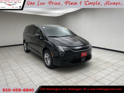2027 Chrysler Pacifica PACIFICA SELECT AWD