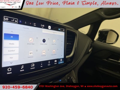 2027 Chrysler Pacifica Limited