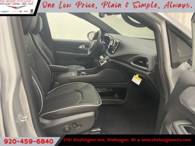 2026 Chrysler Pacifica PACIFICA LIMITED AWD