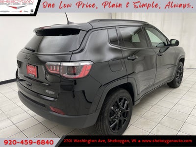 2025 Jeep Compass COMPASS LATITUDE 4X4