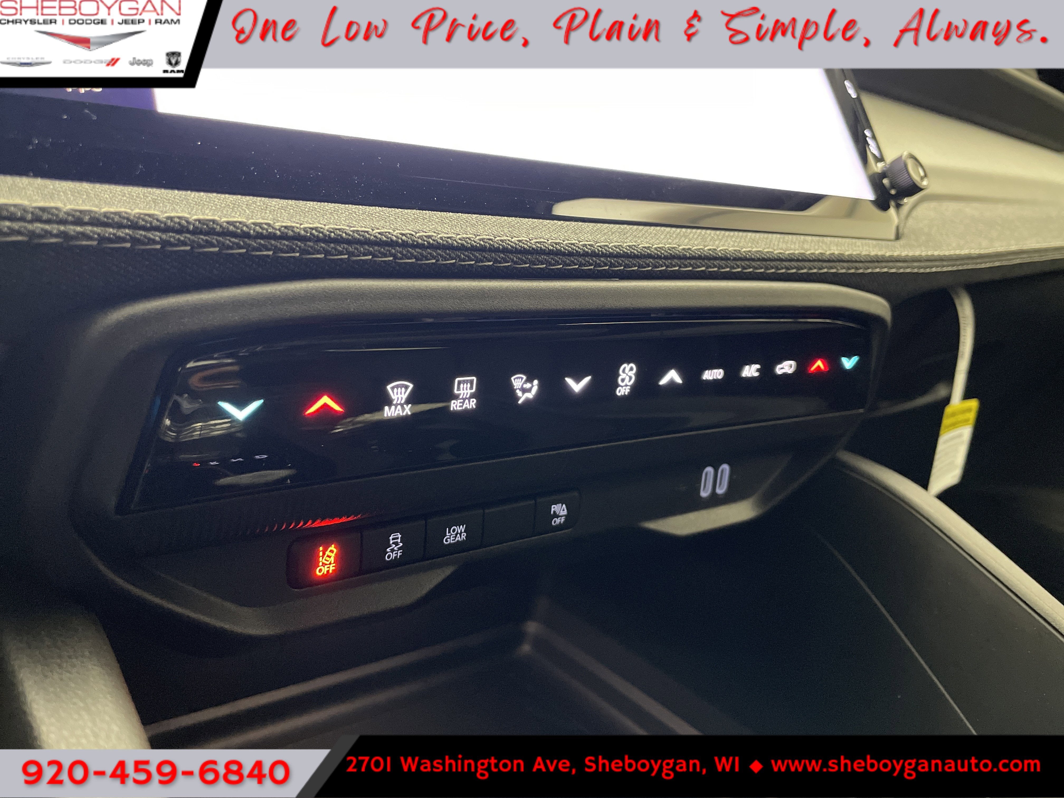 2026 Jeep Cherokee CHEROKEE LAREDO 4X4
