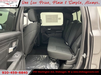 2026 RAM Ram 1500 RAM 1500 EXPRESS CREW CAB 4X4 5'7' BOX
