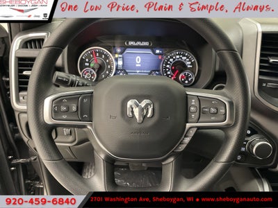2026 RAM Ram 1500 RAM 1500 EXPRESS CREW CAB 4X4 5'7' BOX