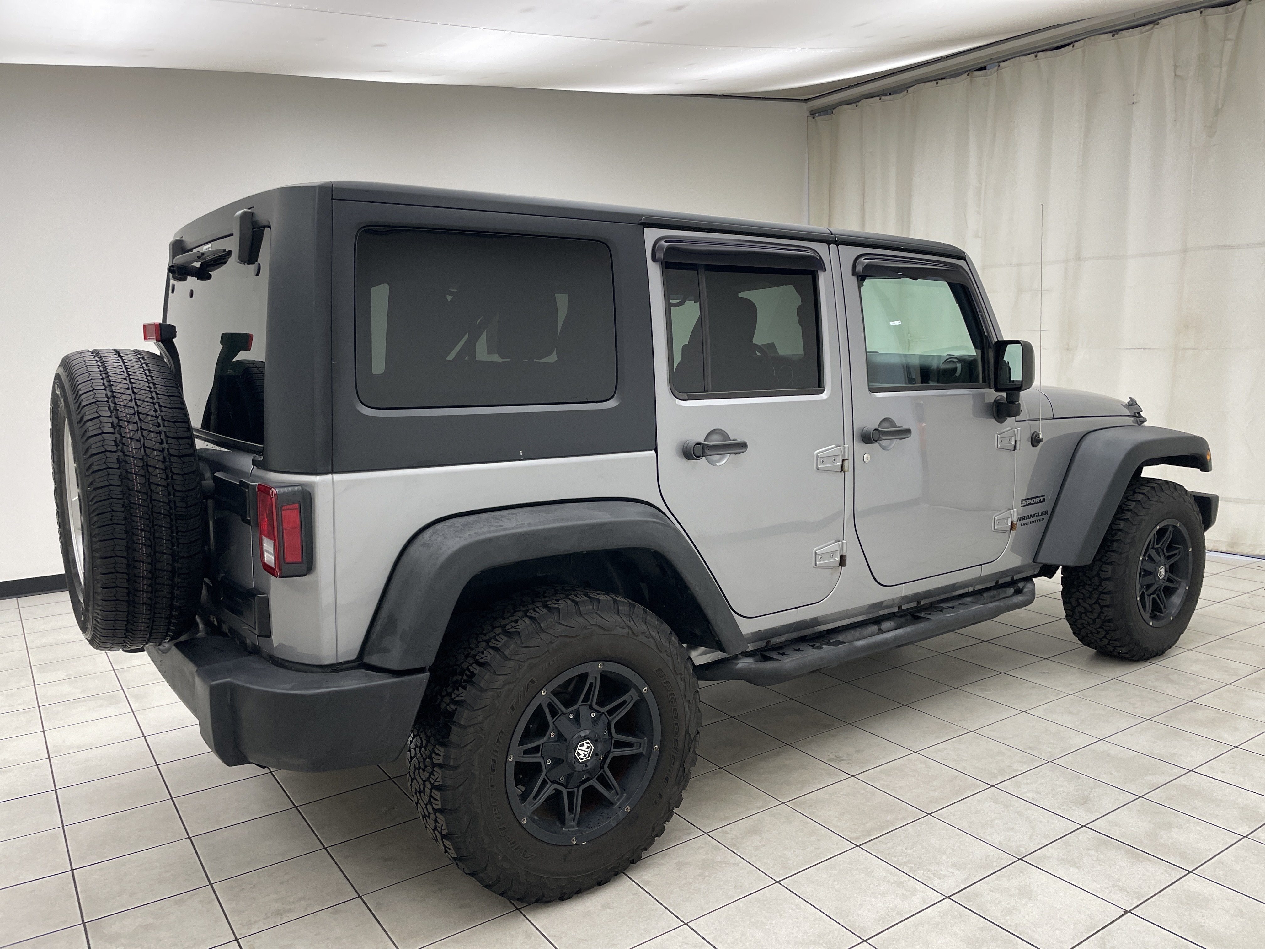 2016 Jeep Wrangler Unlimited Sport