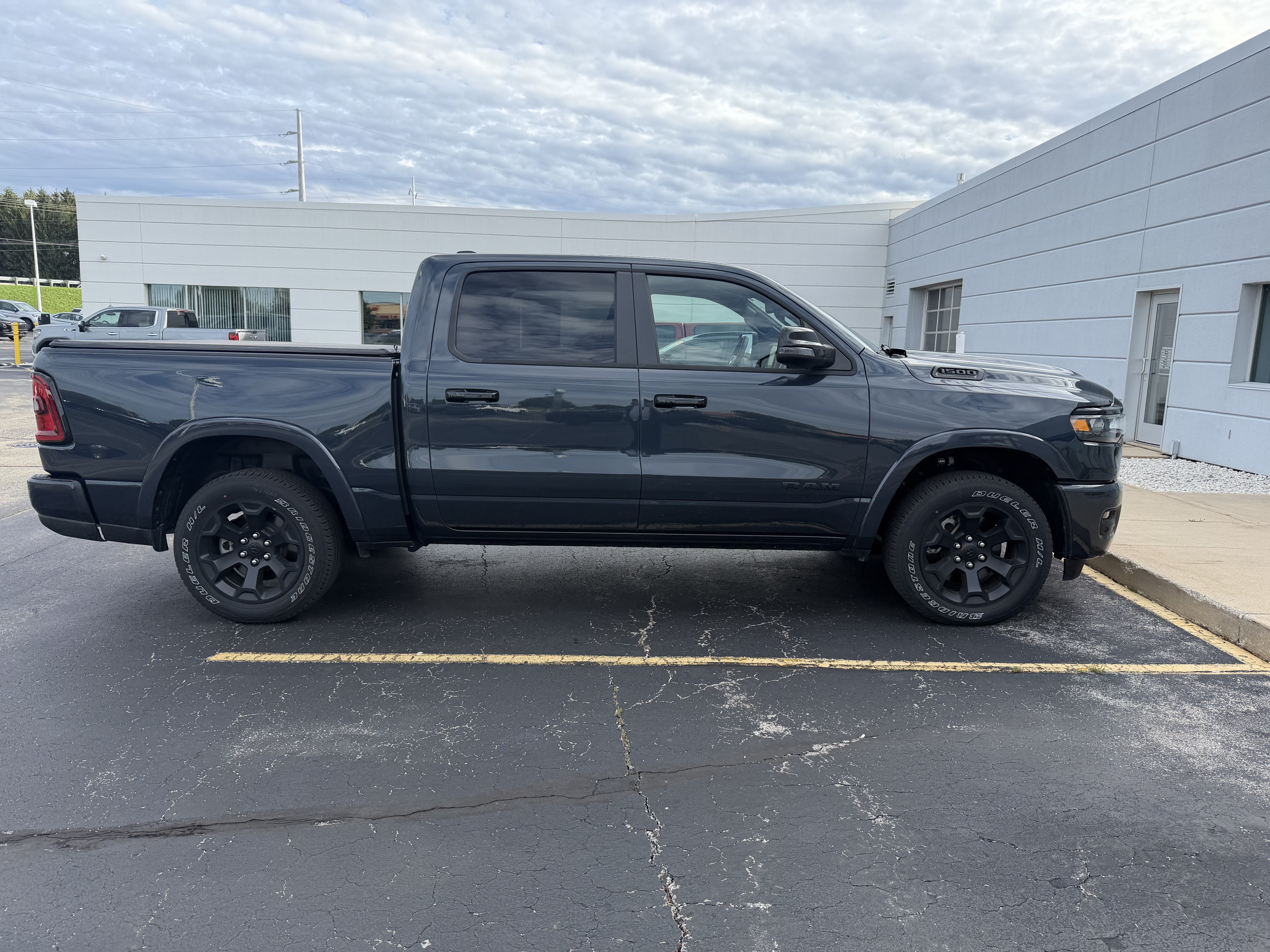 2026 RAM 1500 Big Horn Crew Cab 4x4 5'7" Box