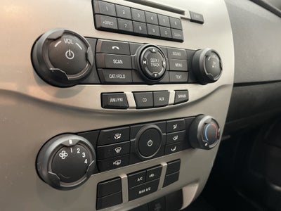 2010 Ford Focus SE