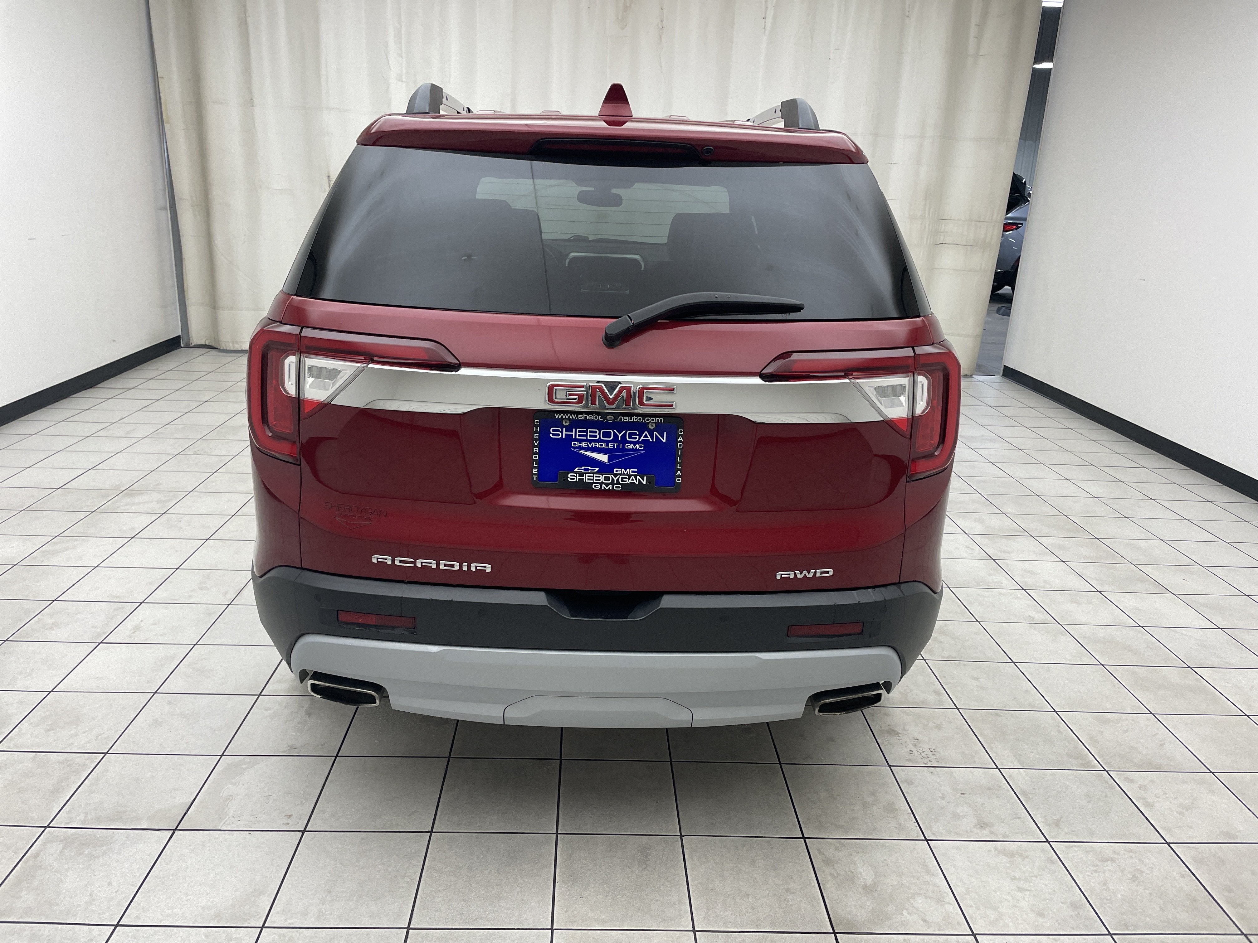 2020 GMC Acadia SLT