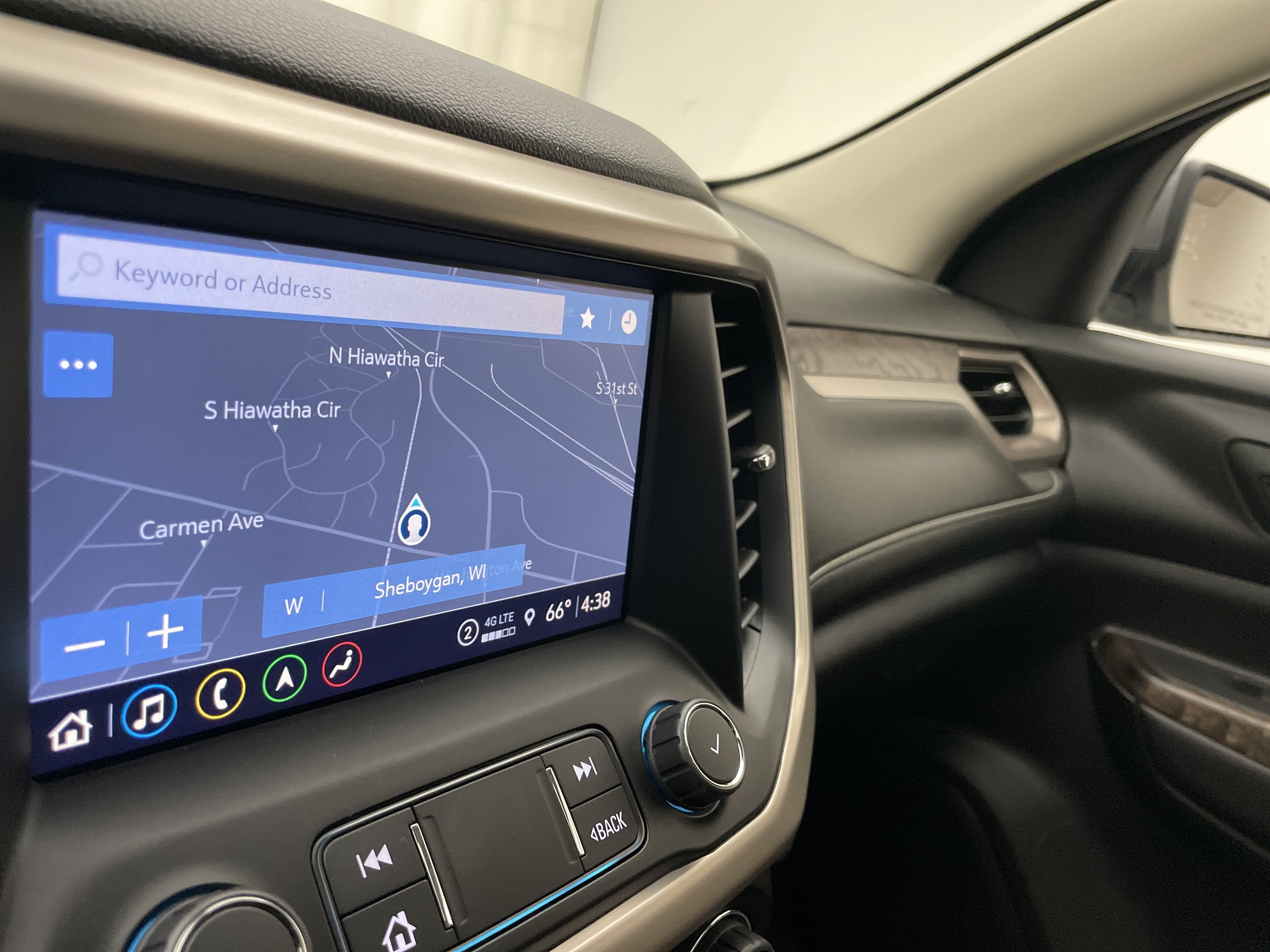 2021 GMC Acadia Denali