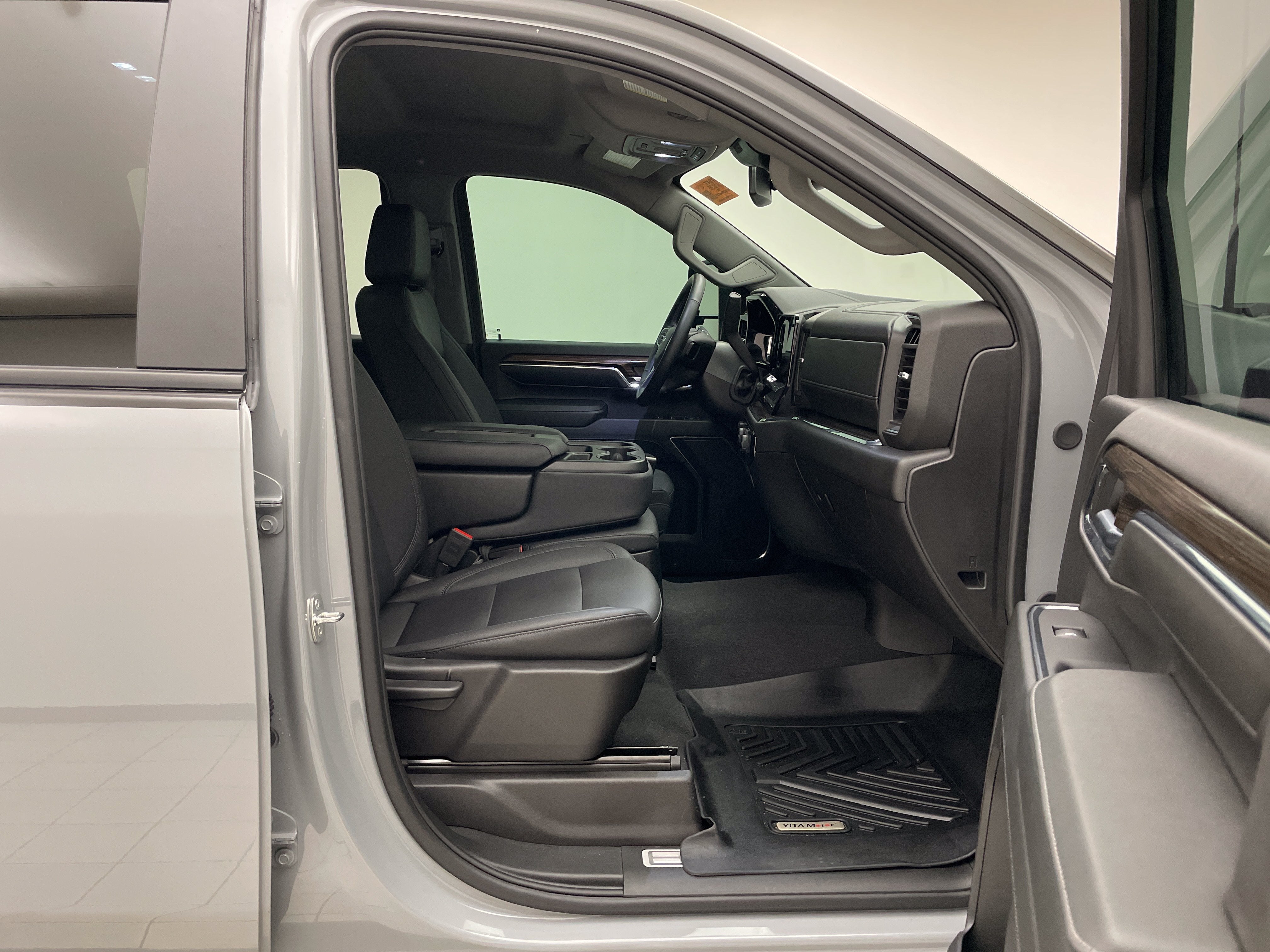 2024 Chevrolet Silverado 3500 HD LT