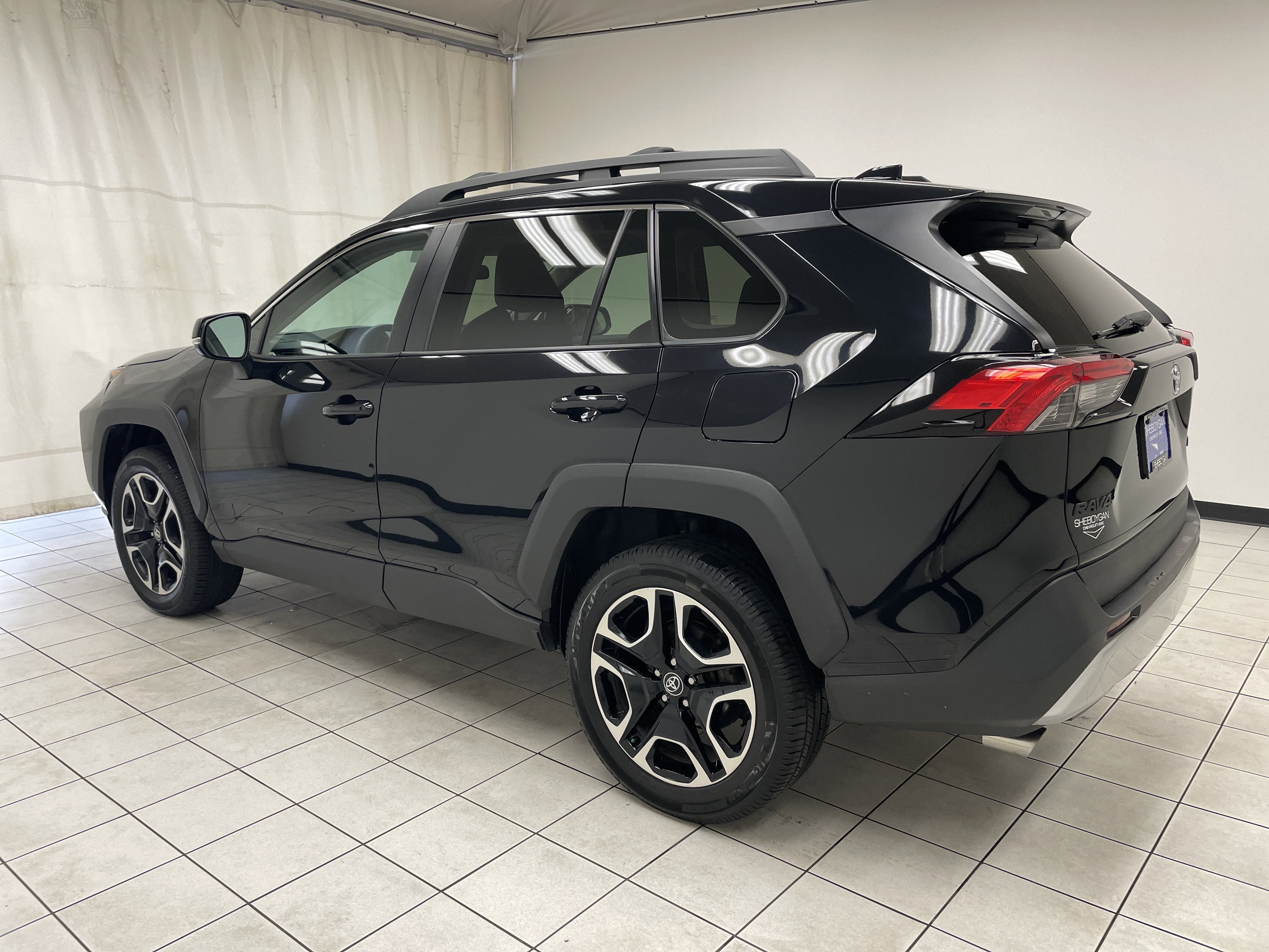 2020 Toyota RAV4 Adventure