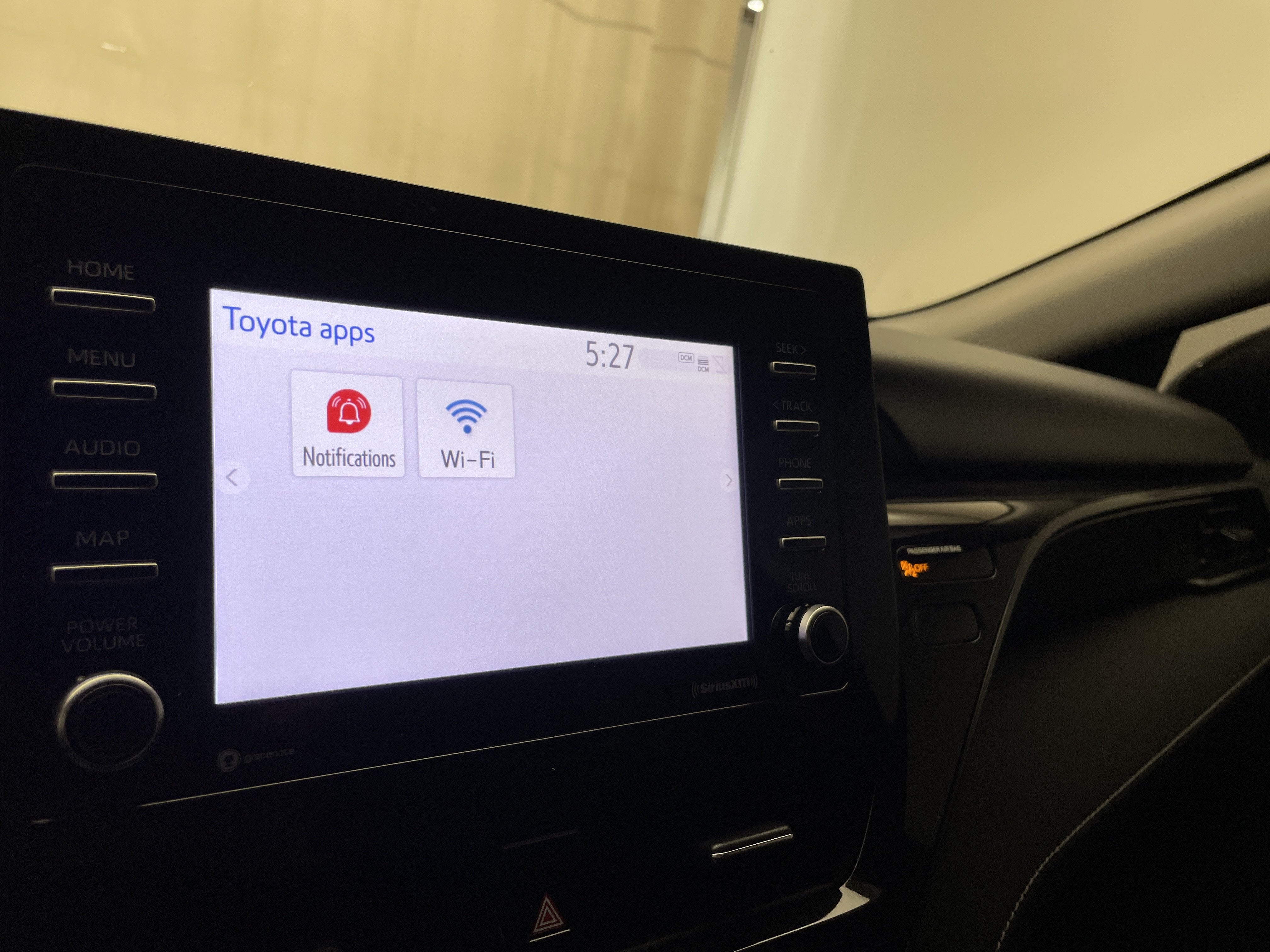 2023 Toyota Camry SE AWD