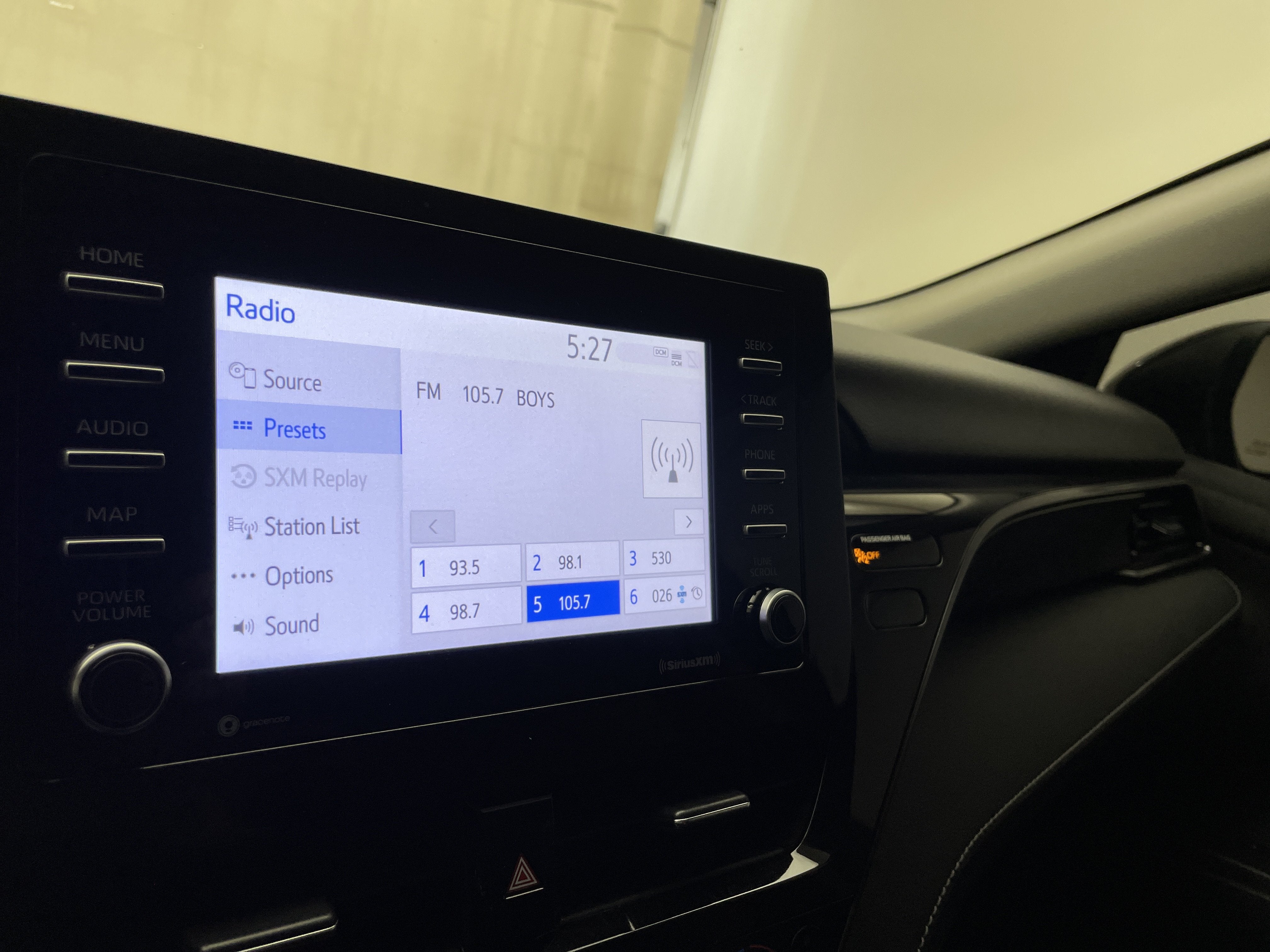 2023 Toyota Camry SE AWD