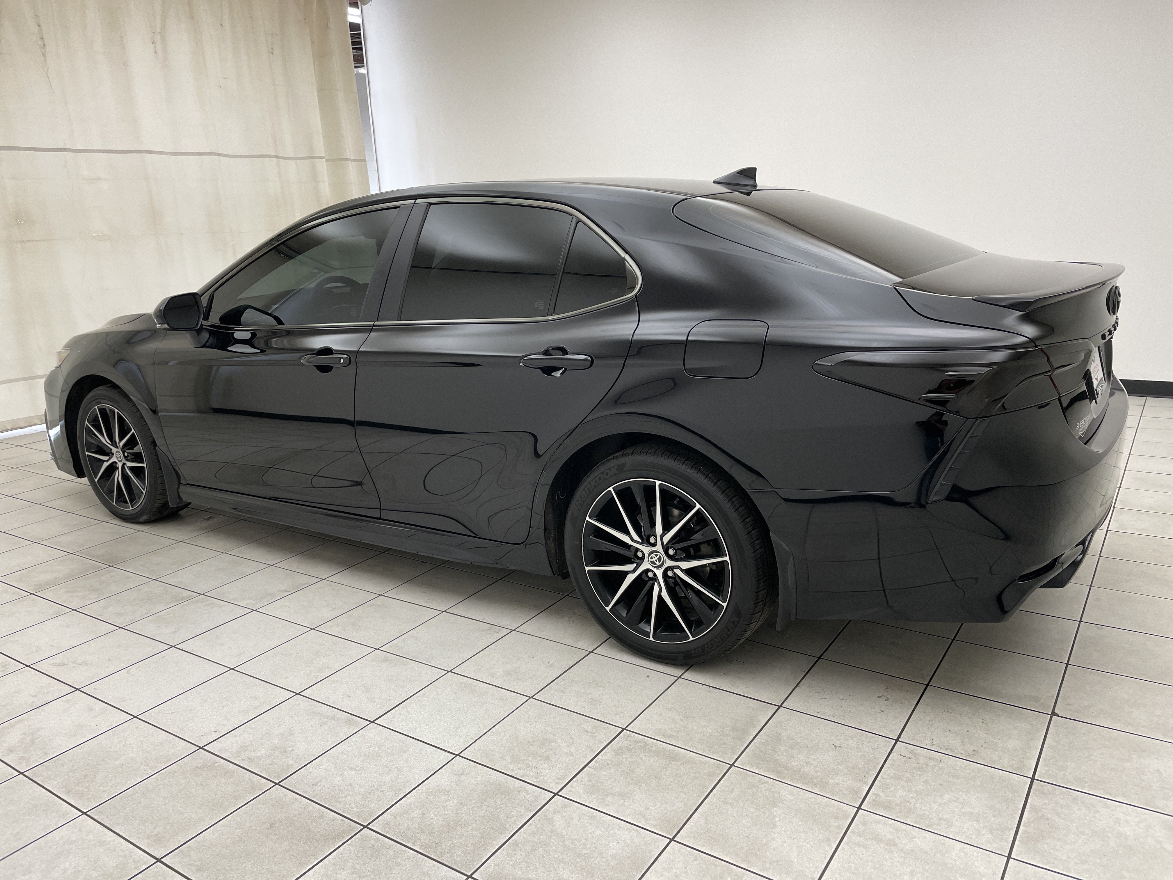 2023 Toyota Camry SE AWD